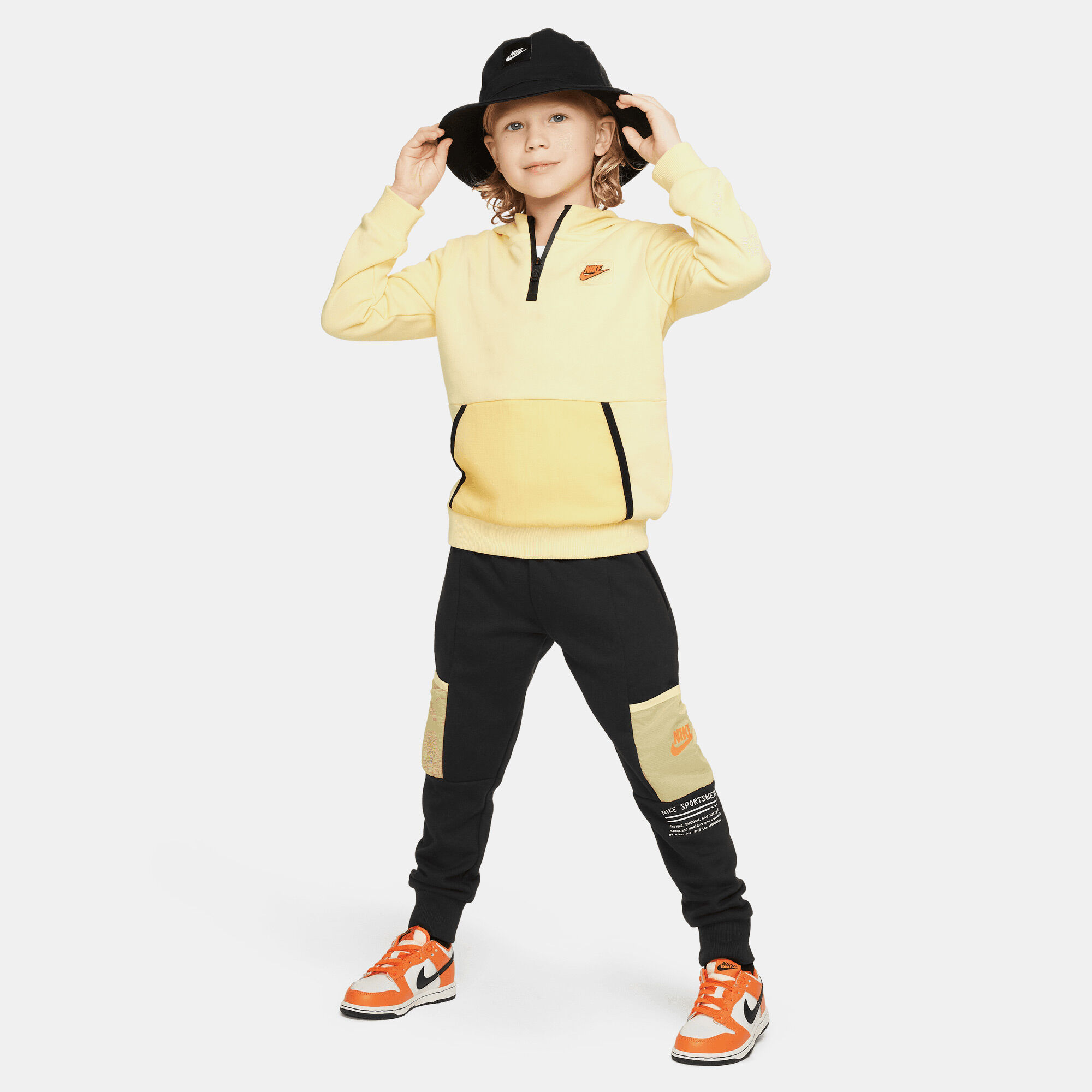 نايكي سبورتسوير بينت يور فيوتشر image number 4