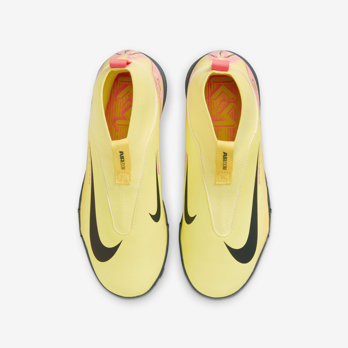 نايكي جونيور ميركيوريال سوبرفلاي 10 أكاديمي 'كيليان مبابي' image number 3 نايكي جونيور ميركيوريال سوبرفلاي 10 أكاديمي 'كيليان مبابي' image number 3