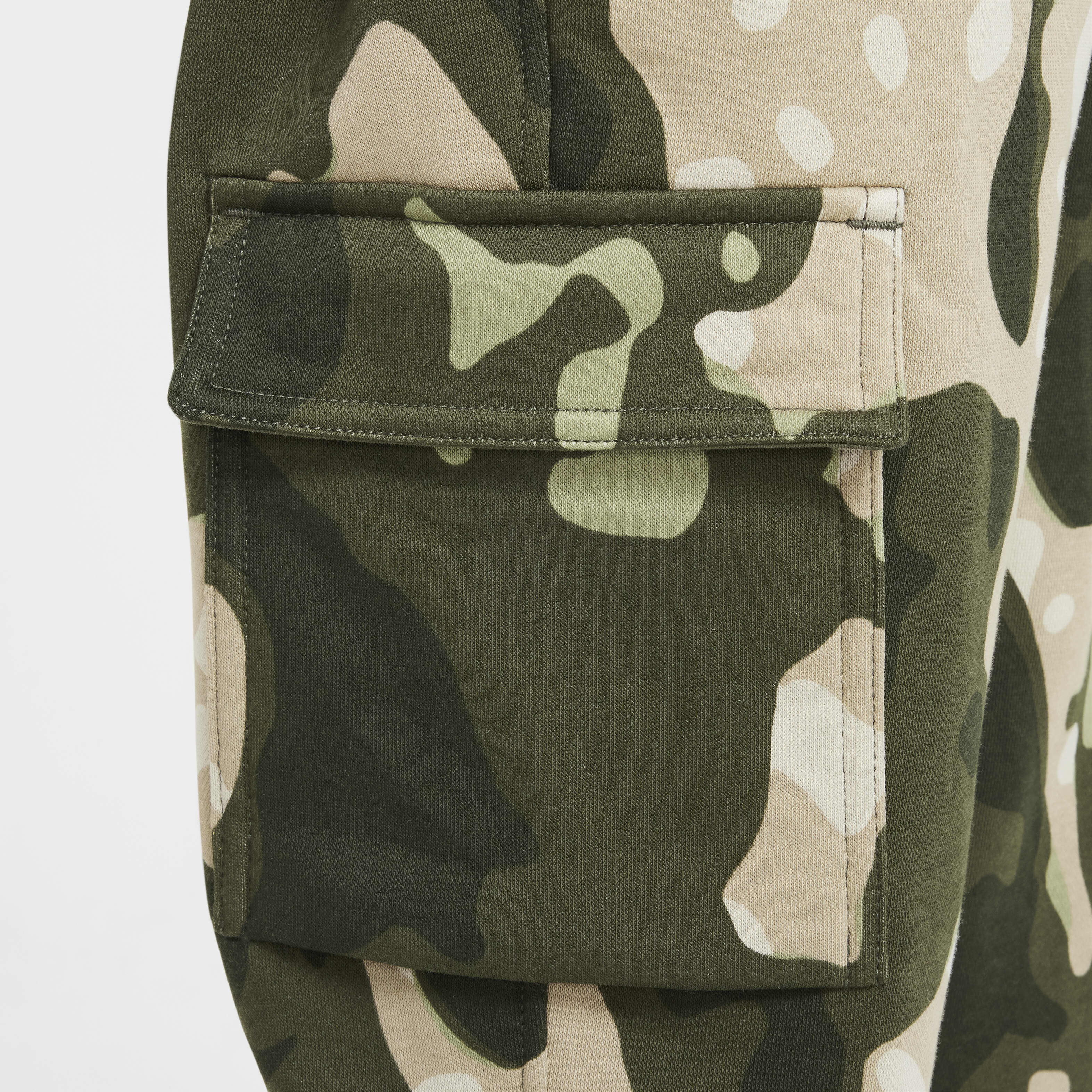 نايكي سبورتسوير كلوب فليس image number 4