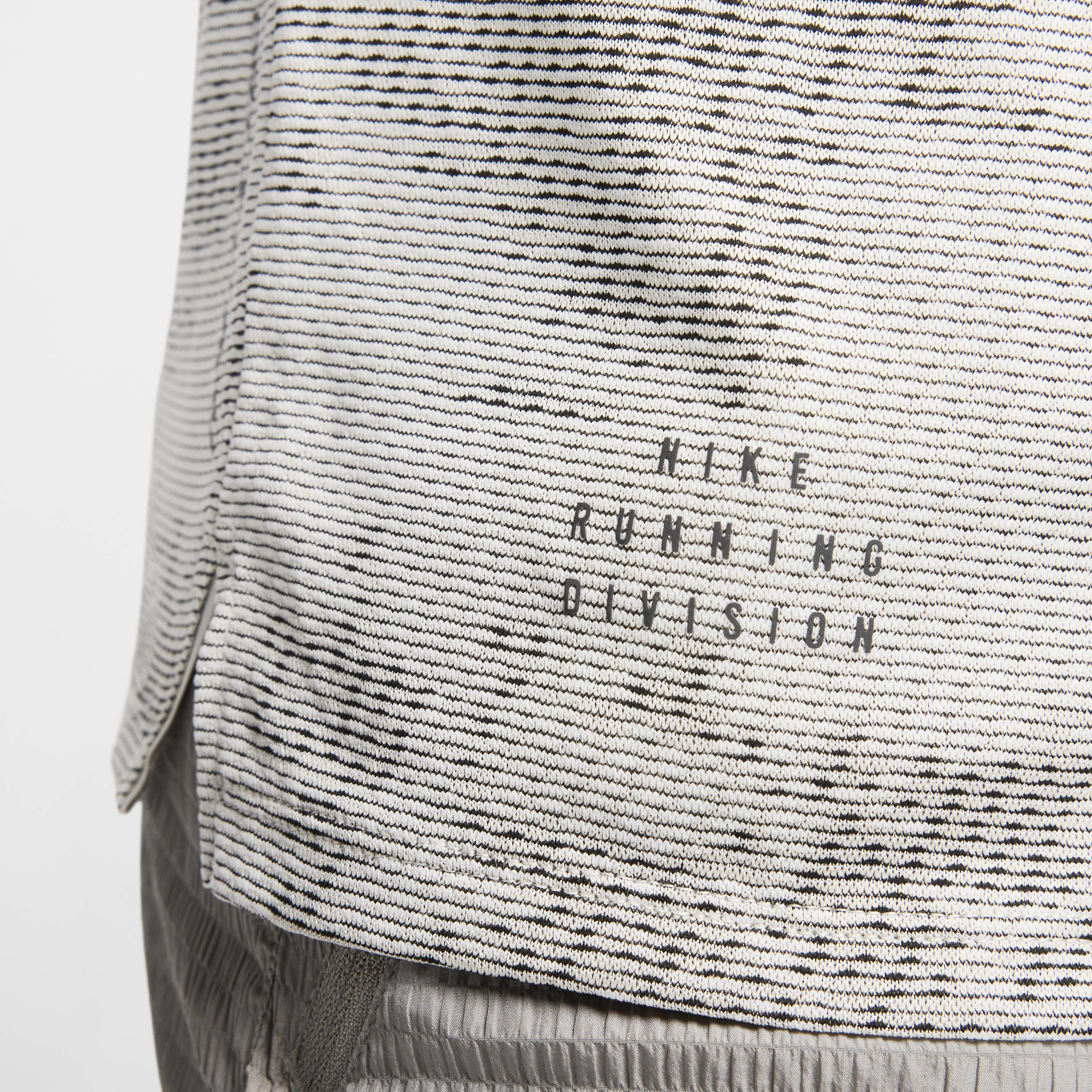 نايكي رانينج ديفجن image number 5