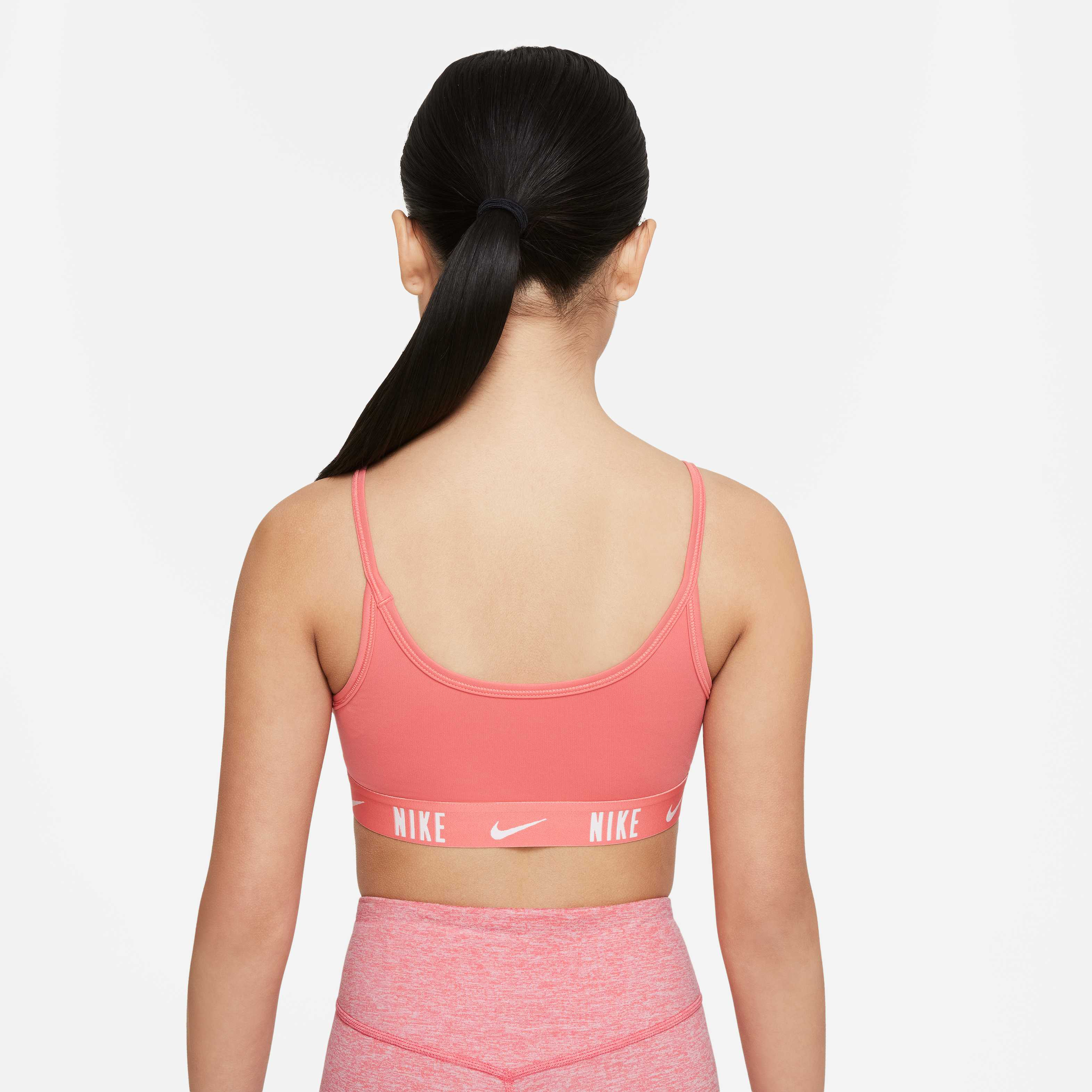 Nike Trophy image number 1