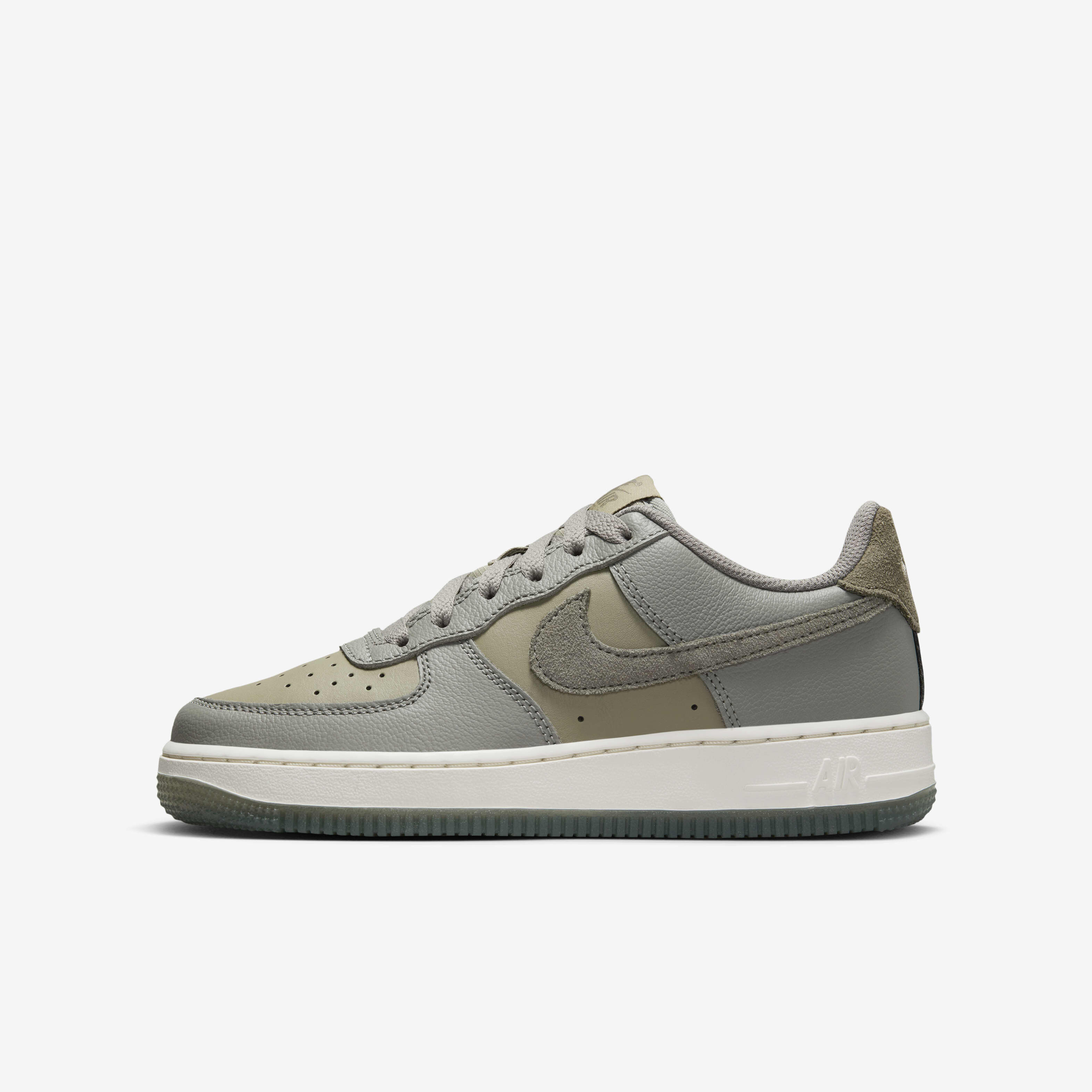 Nike Air Force 1 LV8 image number 0