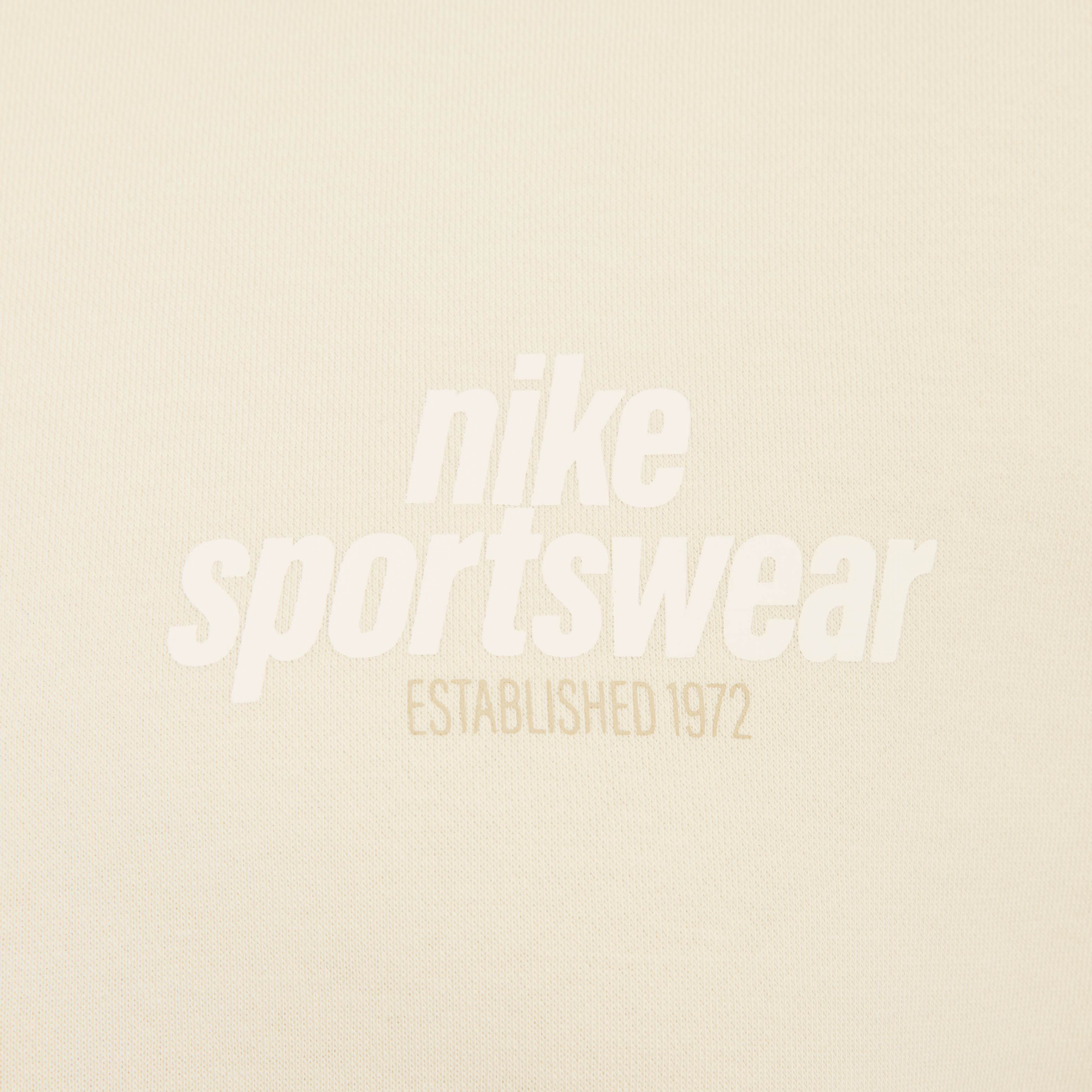 نايكي كلوب image number 8