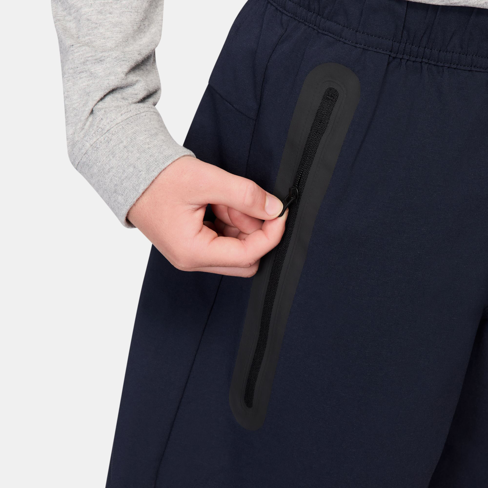 نايكي سبورتسوير تك image number 3