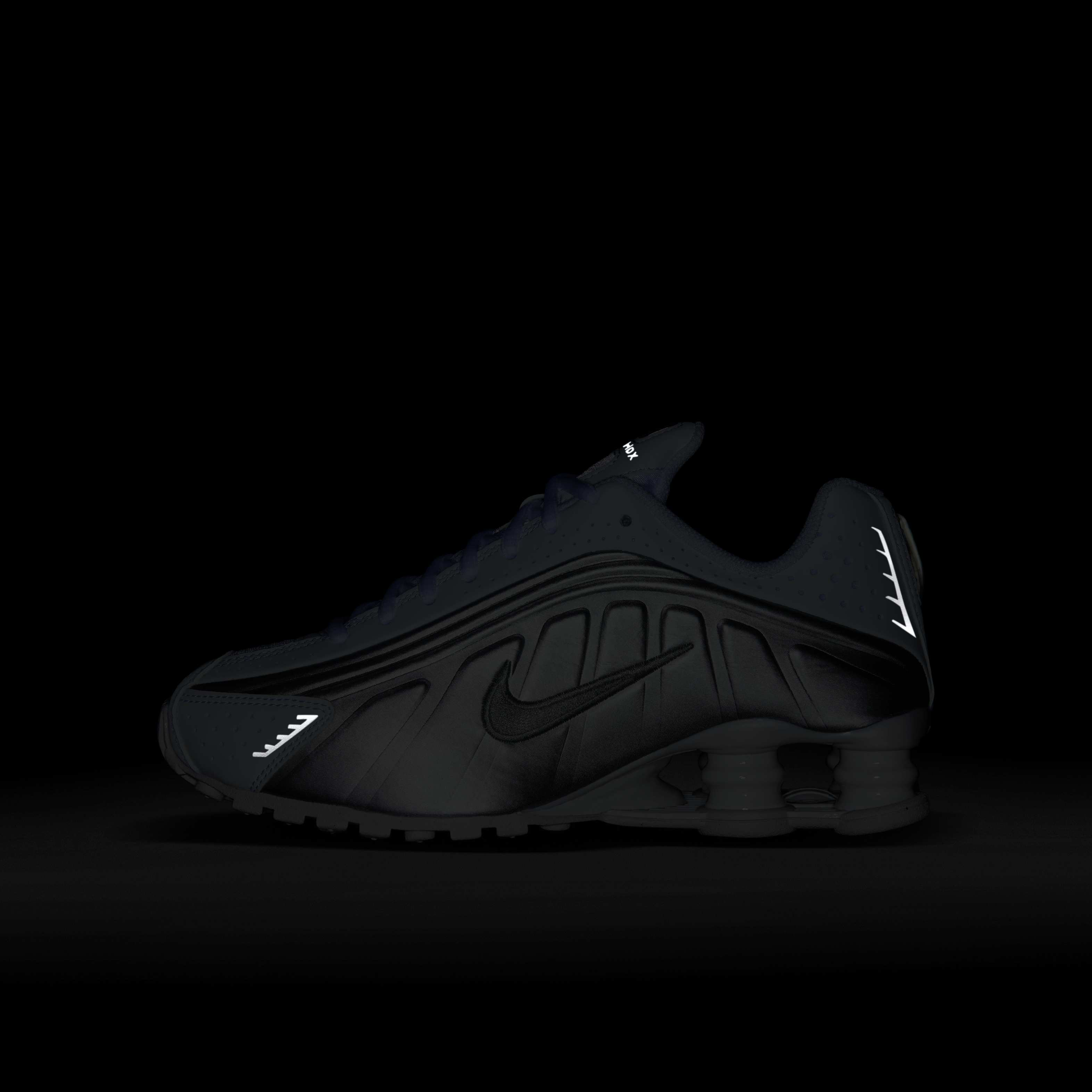 Nike Shox R4 image number 10