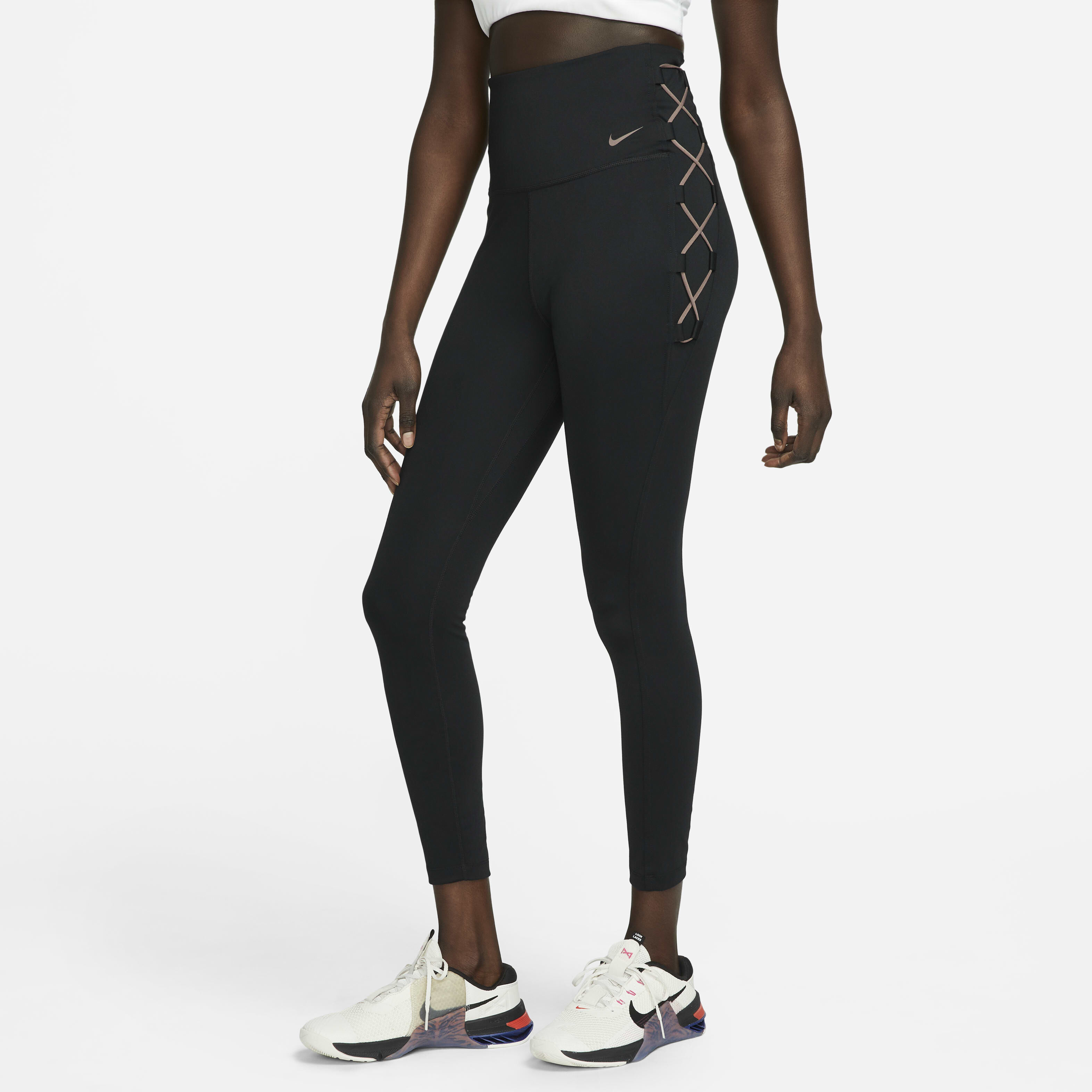 Nike One image number 0