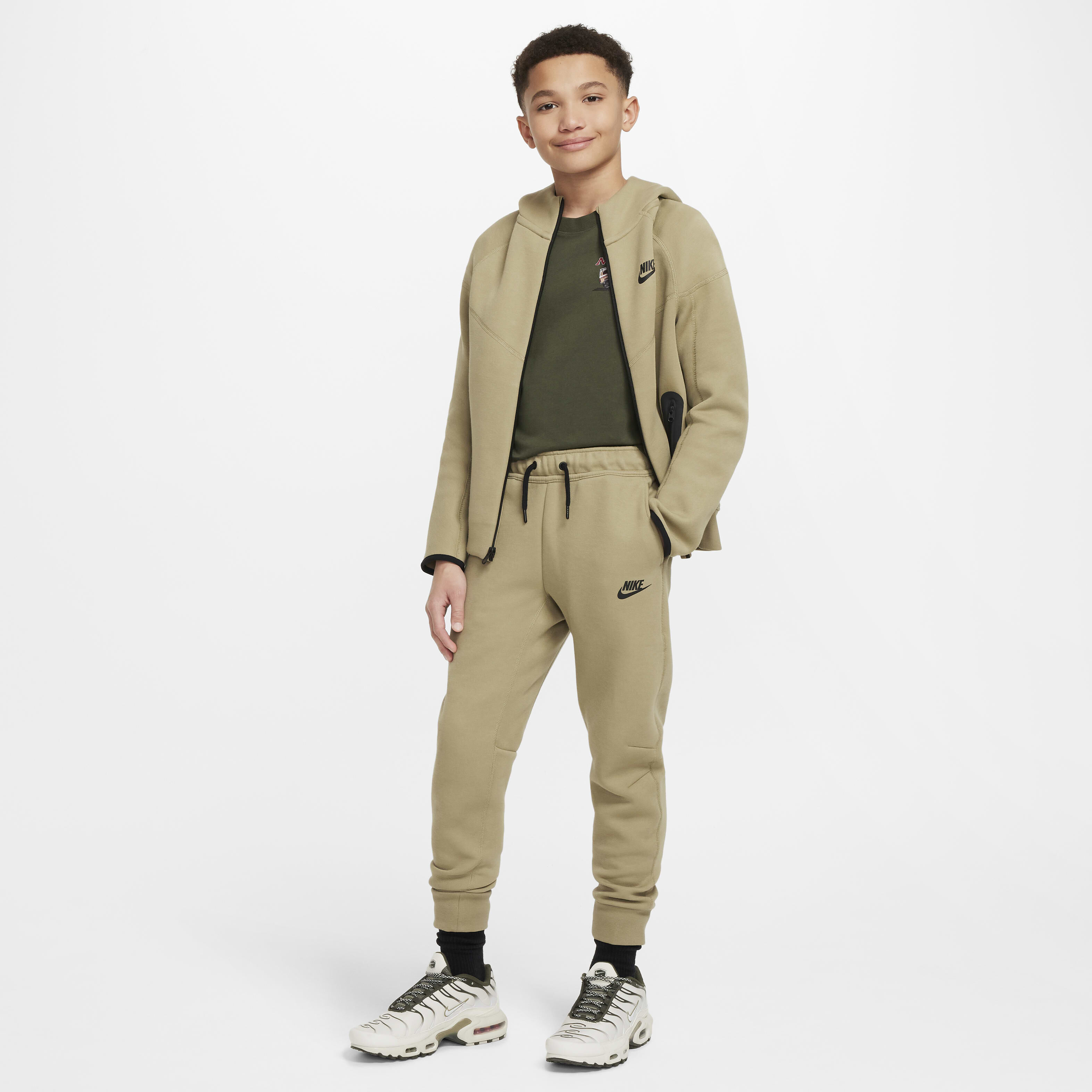 Nike boys tech fleece pants outlet