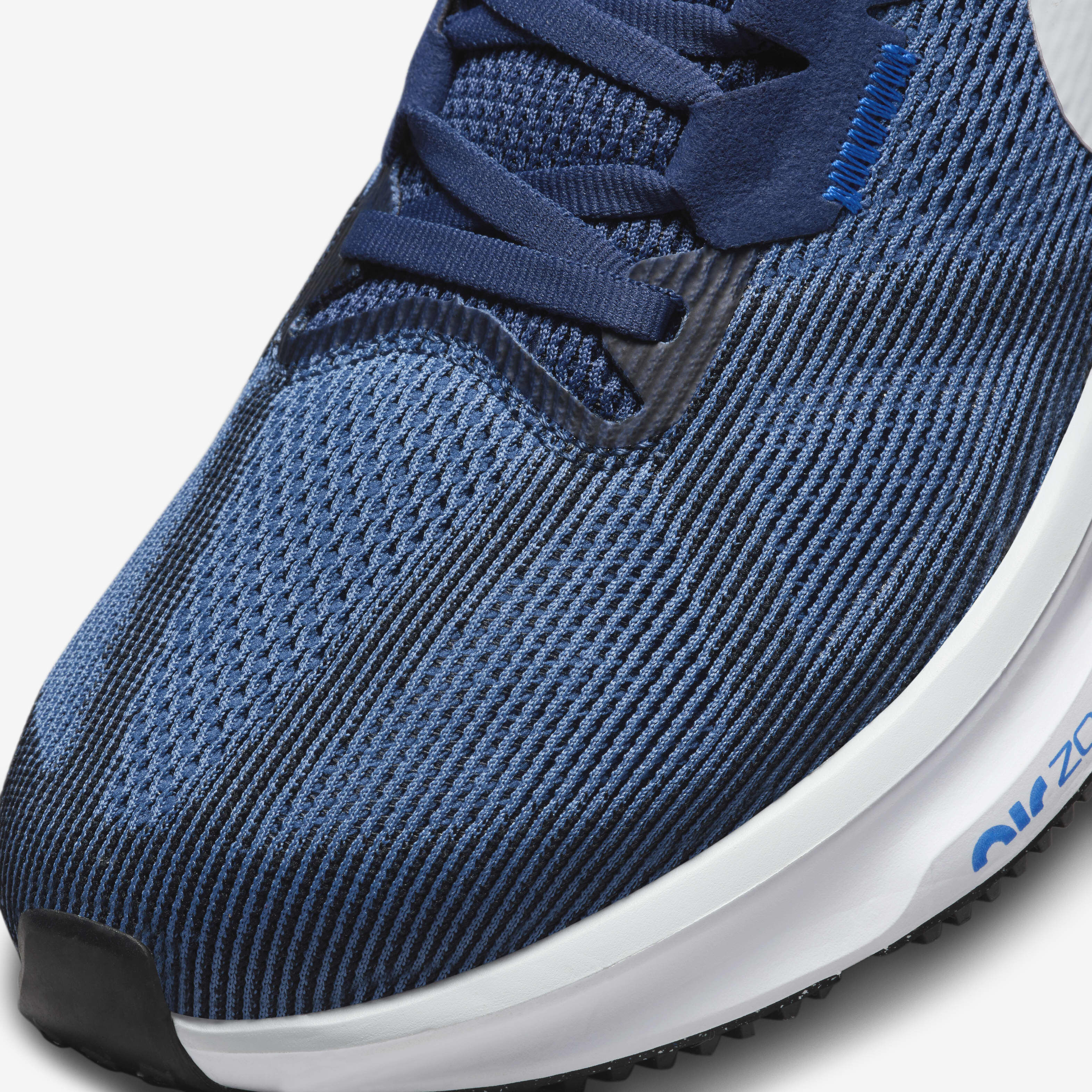 Nike Structure 25 image number 7