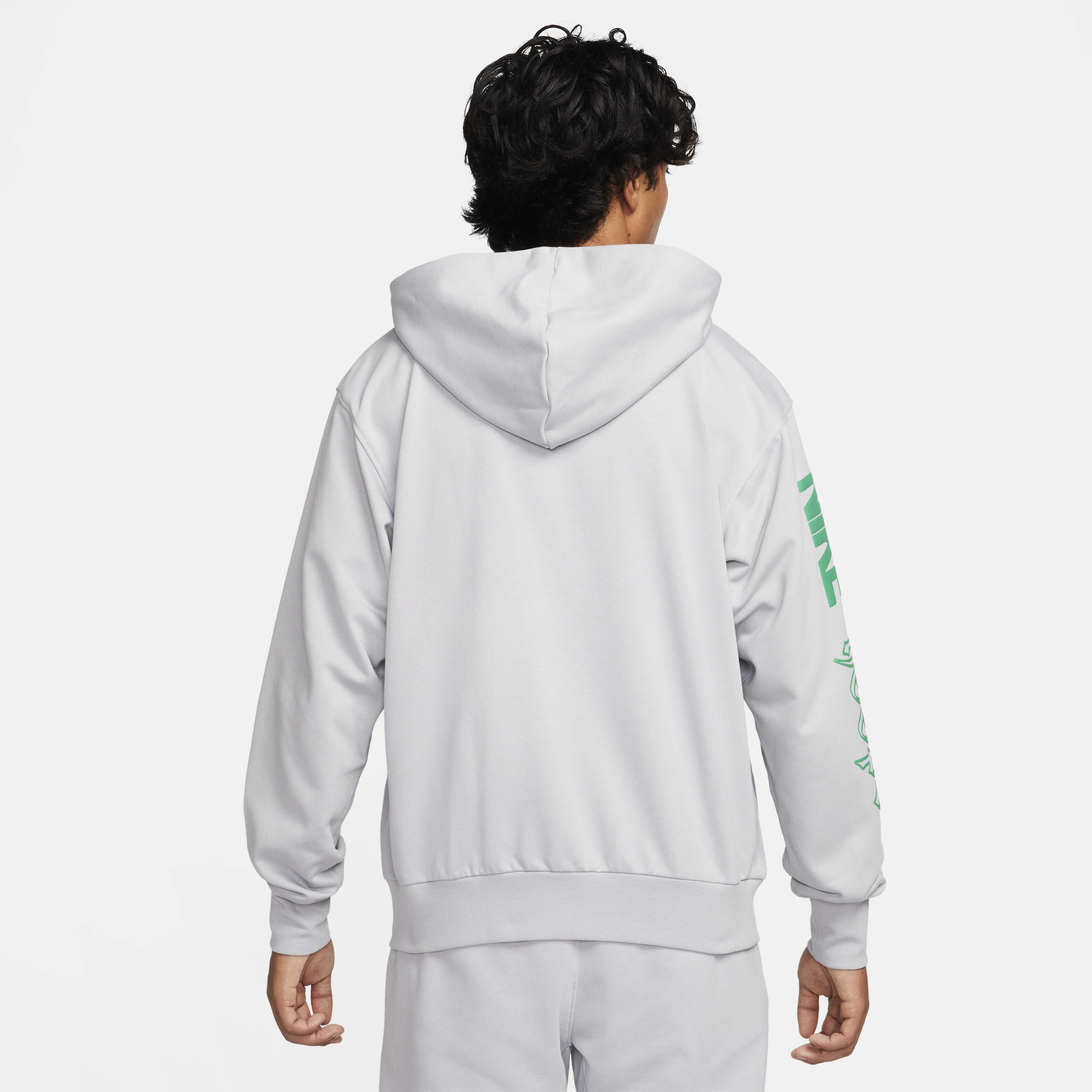 Nike Standard Issue image number 1