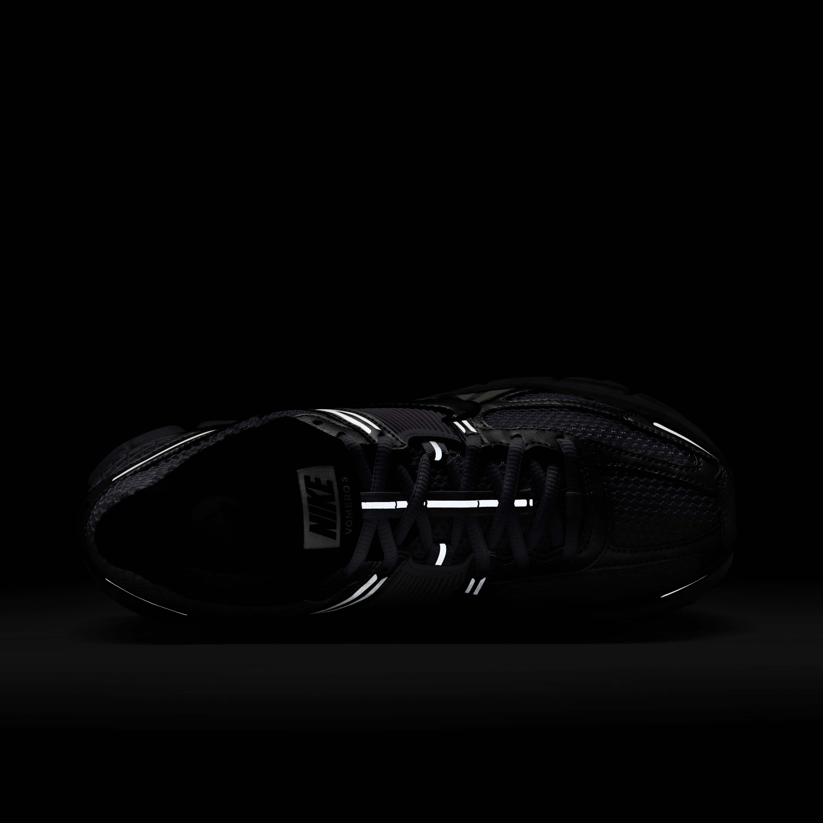 Nike Zoom Vomero 5 image number 8