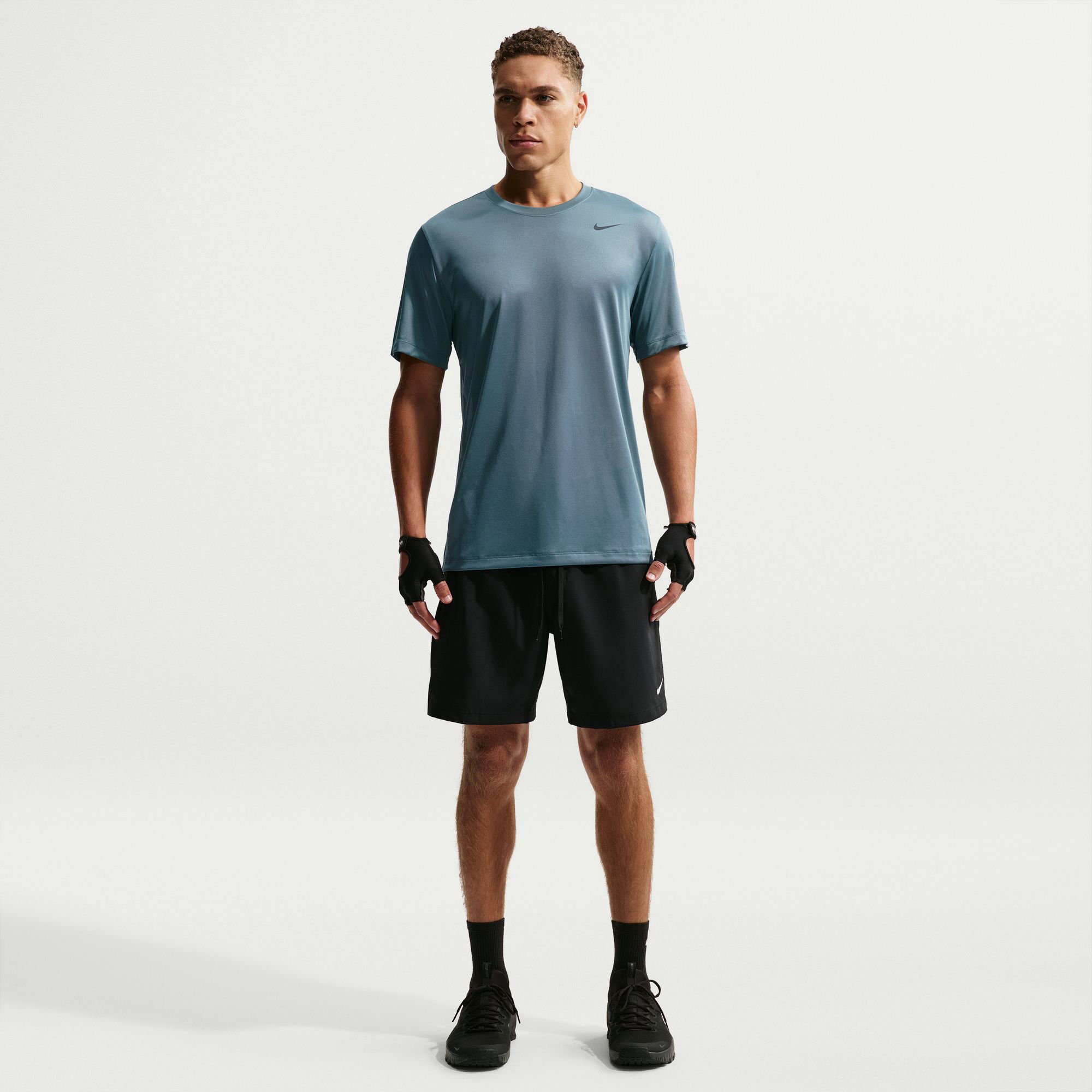 Nike Dri-FIT Legend image number 0