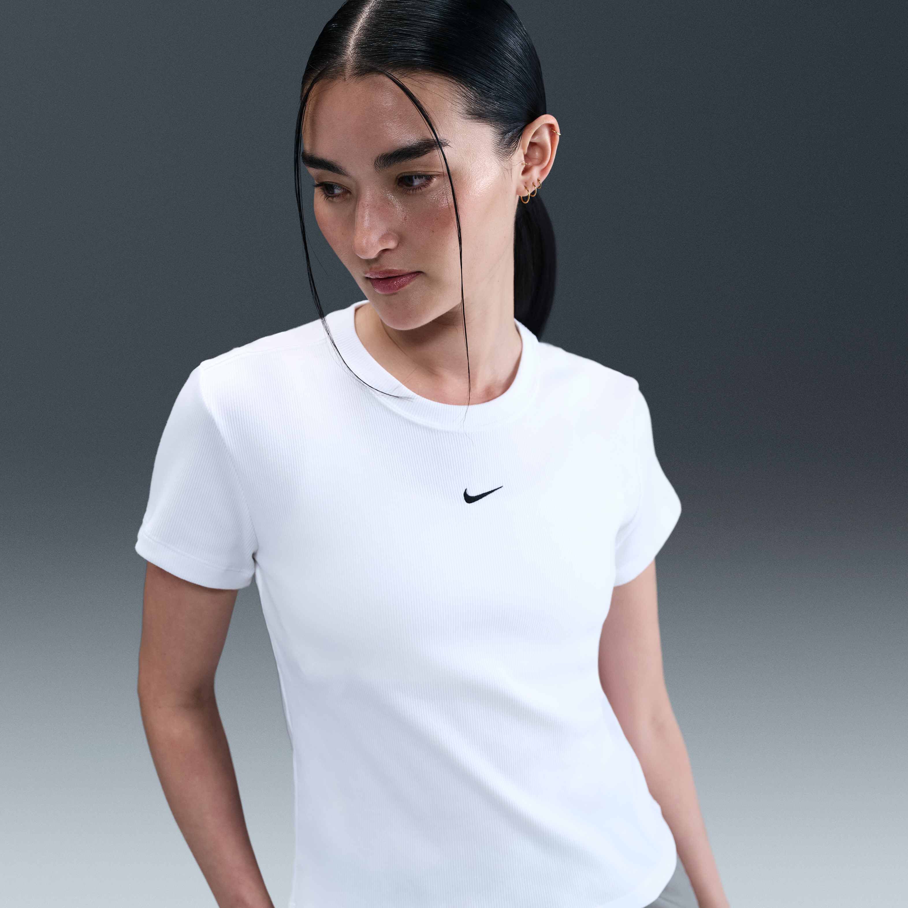 Nike Sportswear image number 0