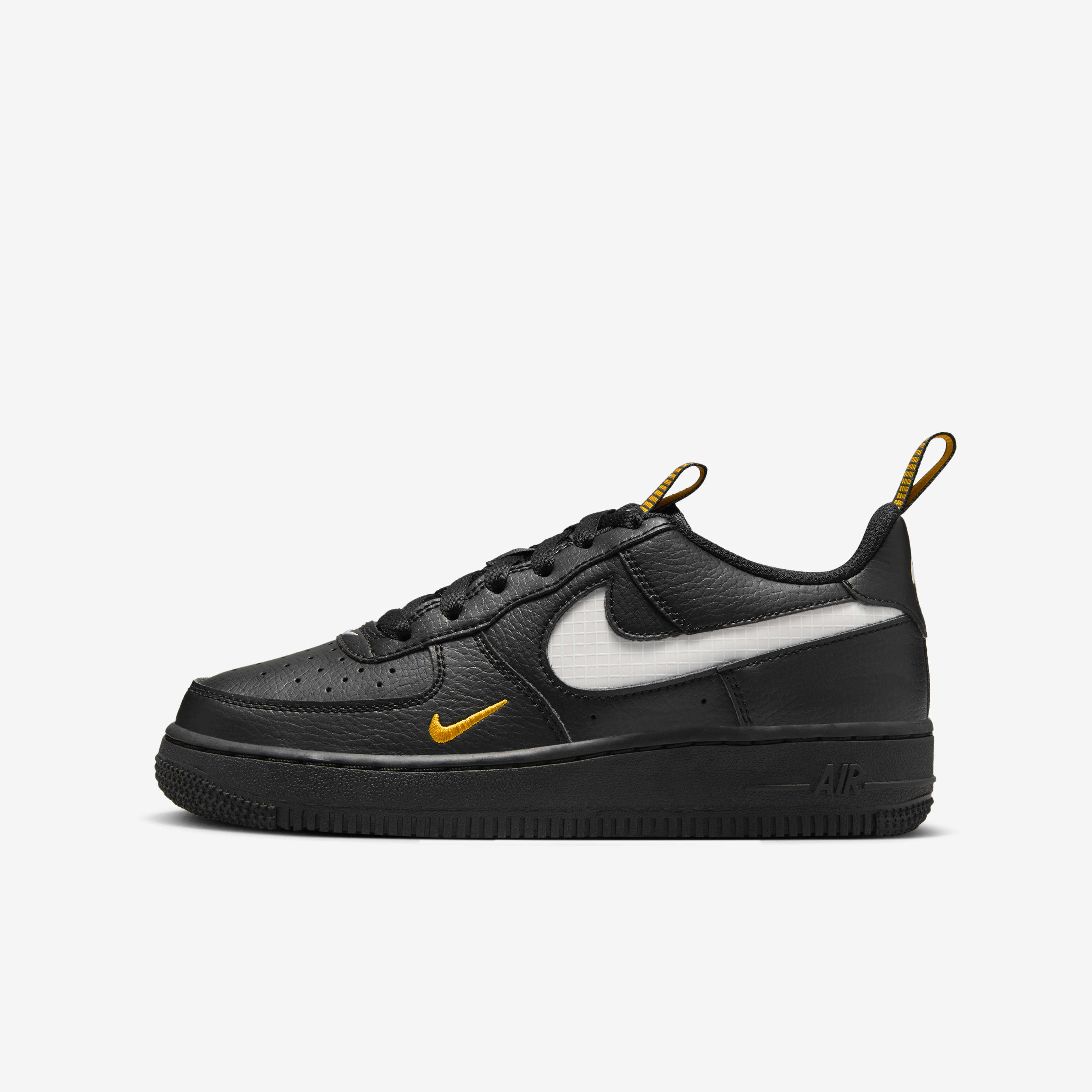 Buy Nike Air Force 1 LV8 Older Kids Shoes Nike Kuwait Official