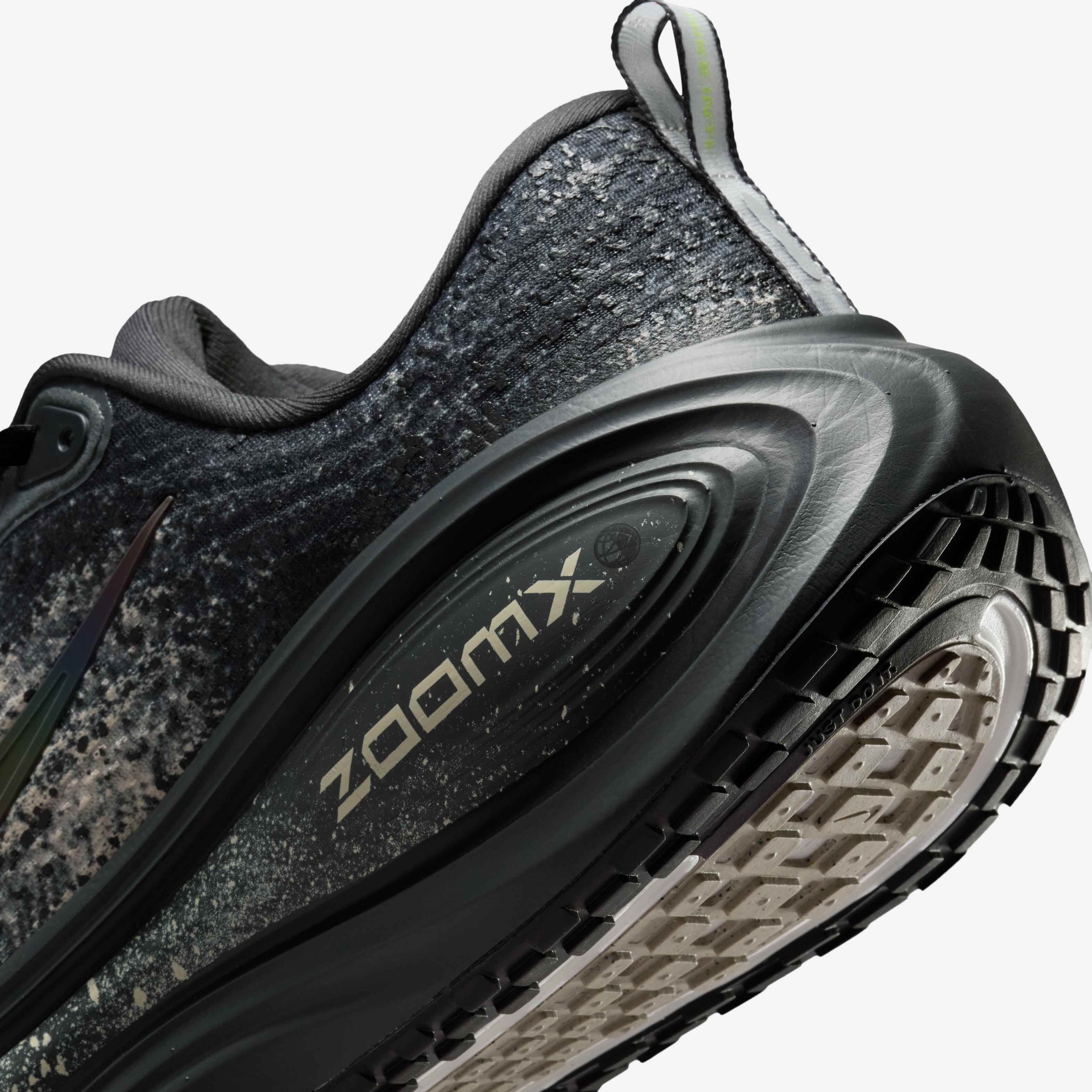 Nike Vomero Plus image number 7