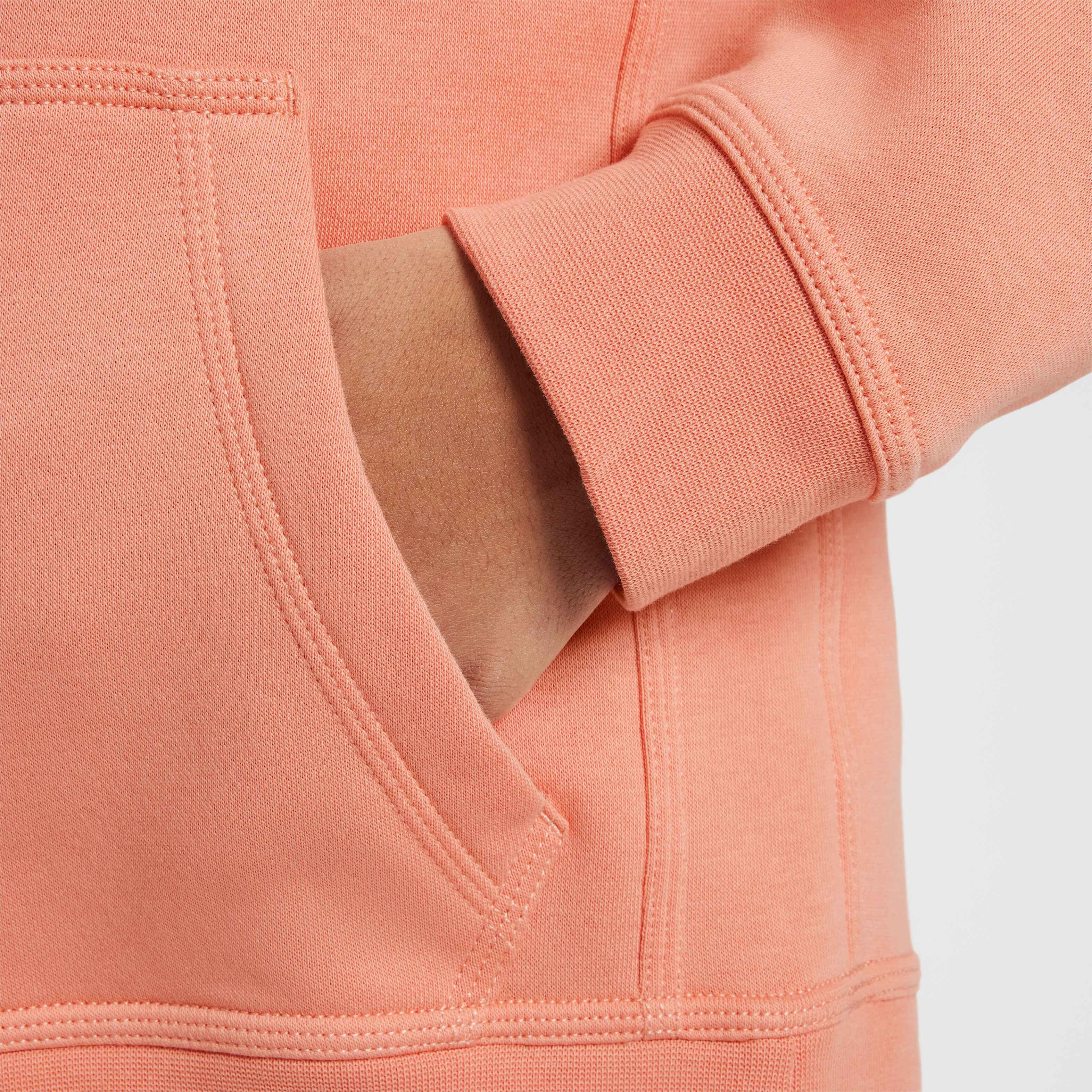 Chelsea F.C. Club Special Edition image number 6