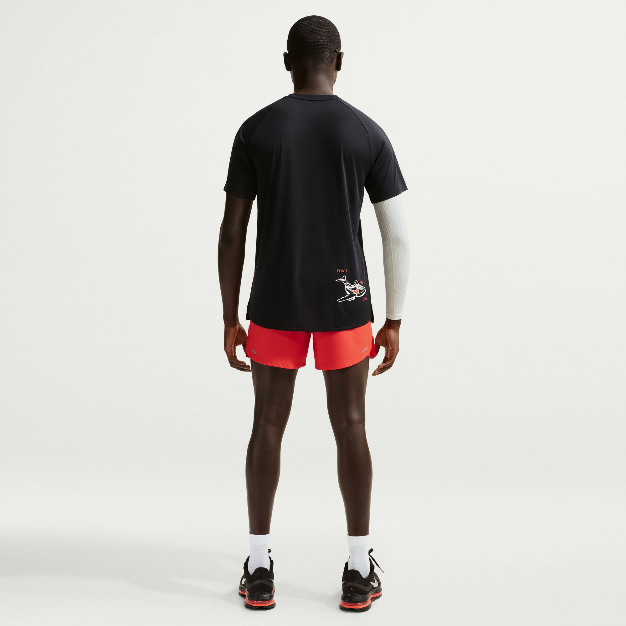 Nike Stride image number 1
