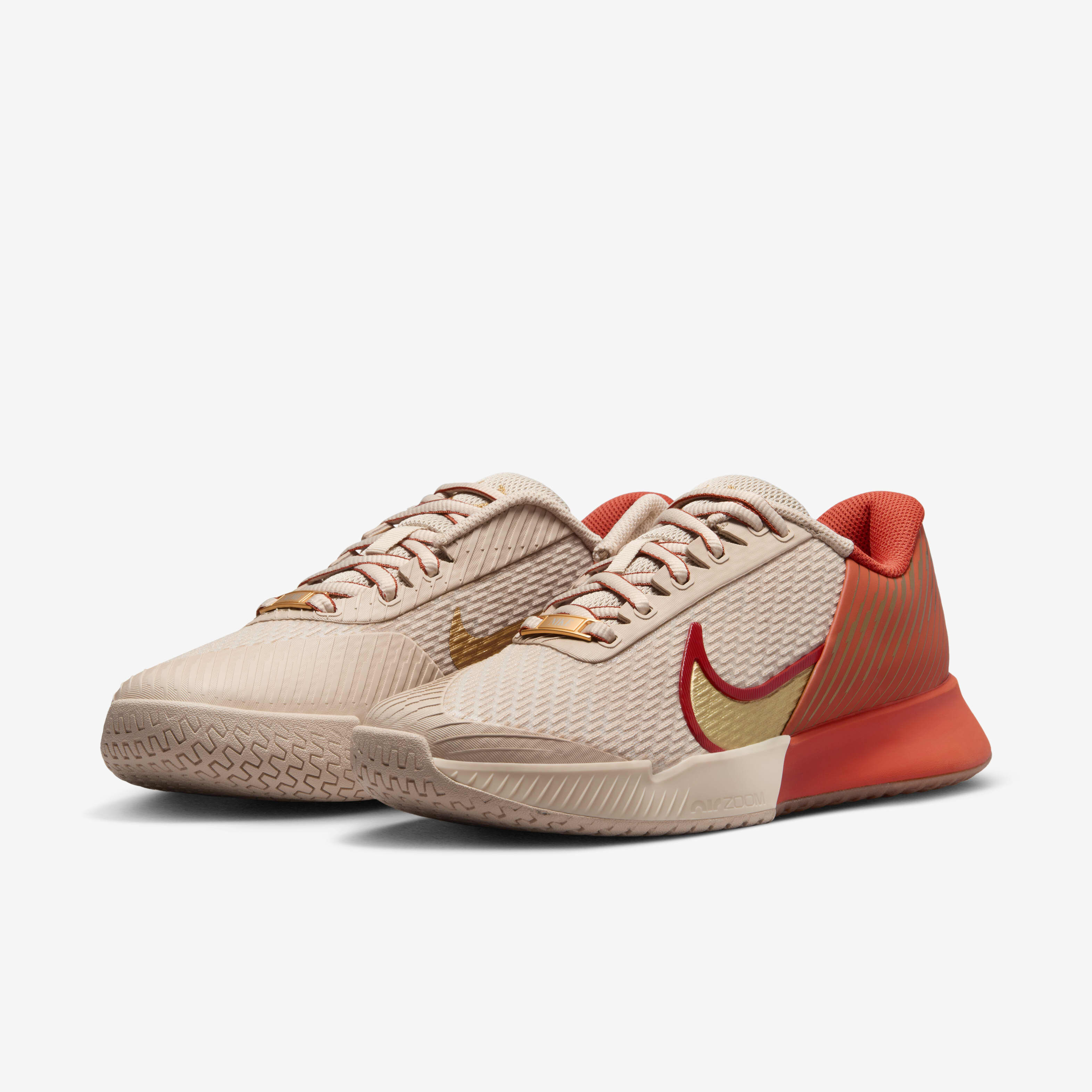 Women's nike tan tennis shoes cheap