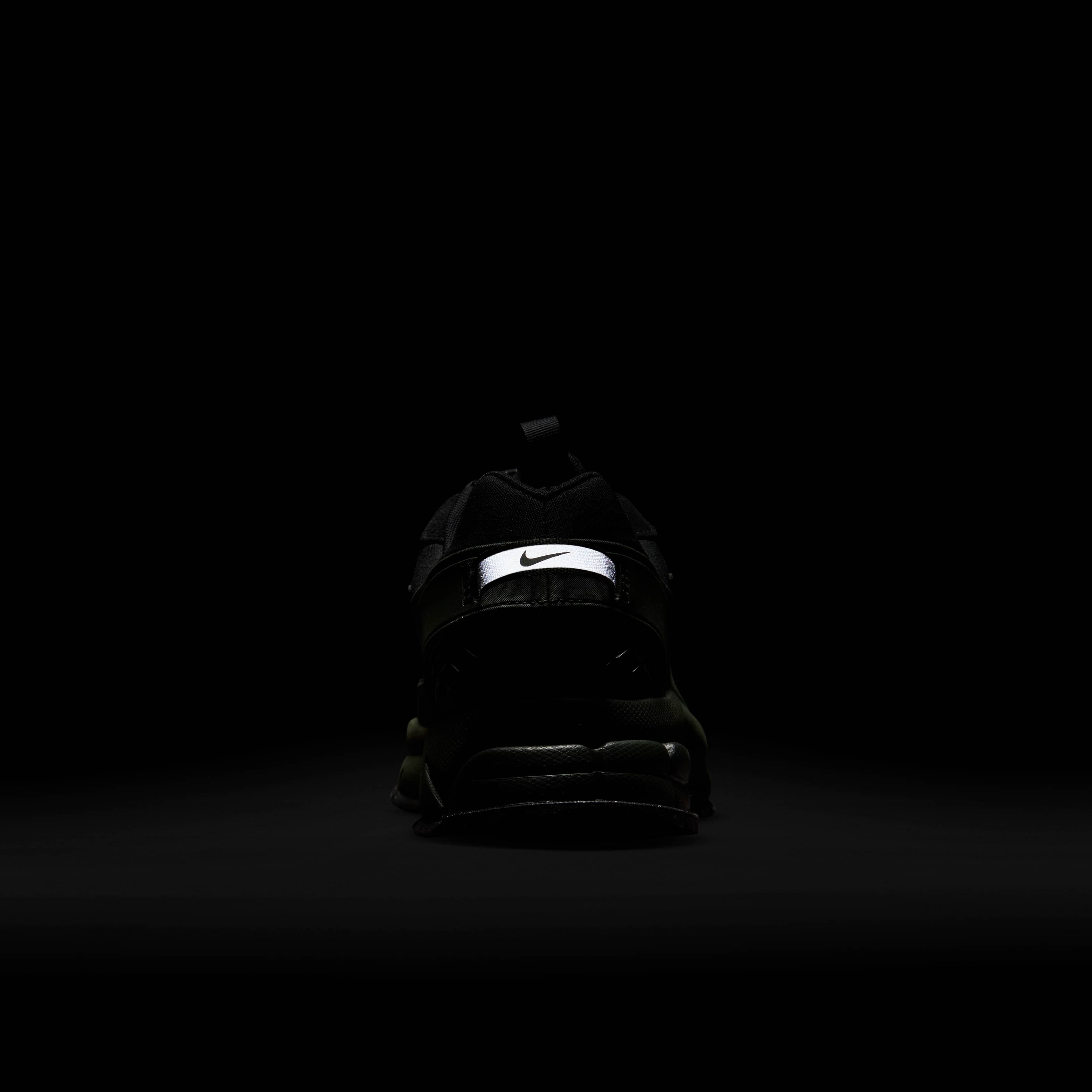 نايكي زووم فوميرو روم image number 9