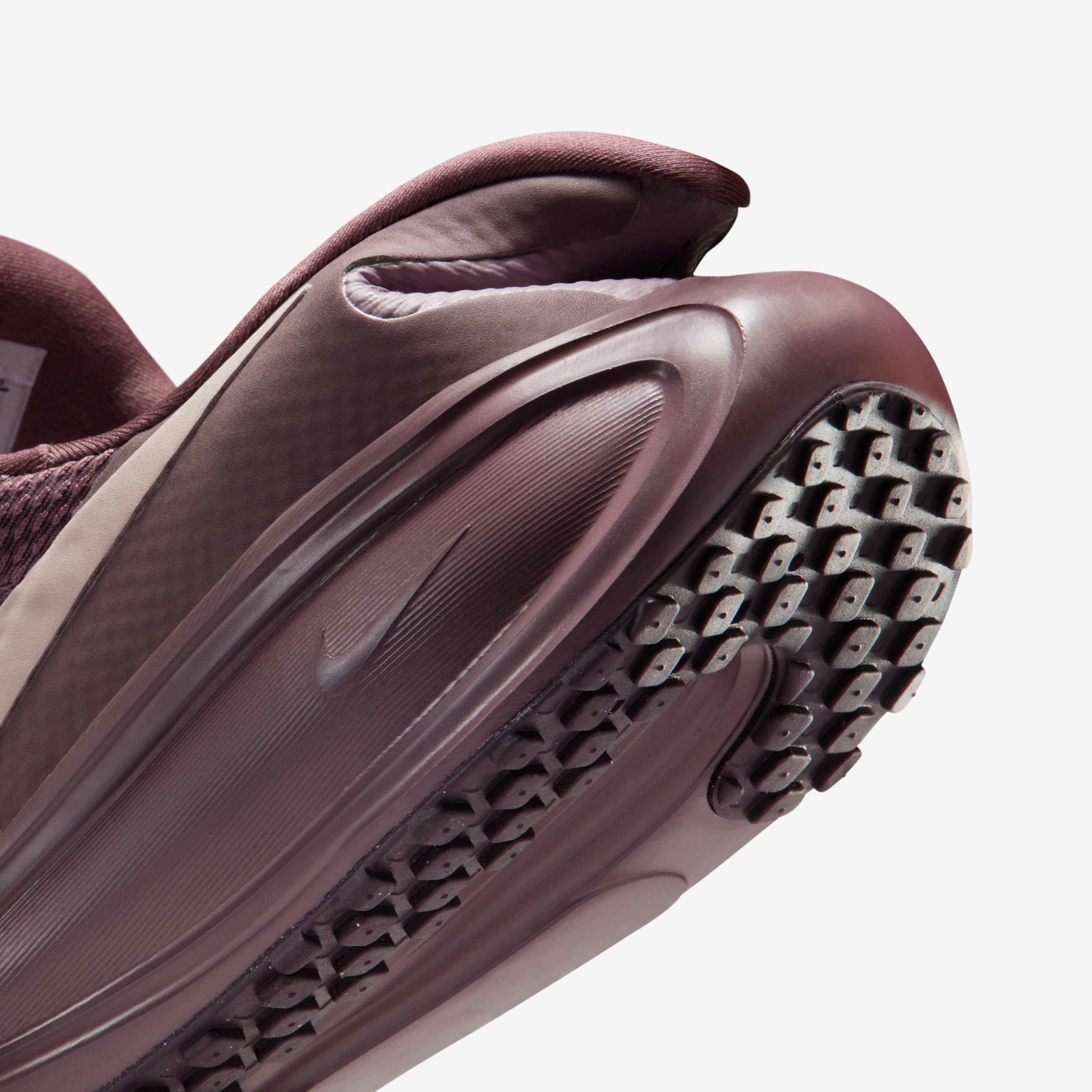 Nike Revolution 8 EasyOn image number 8