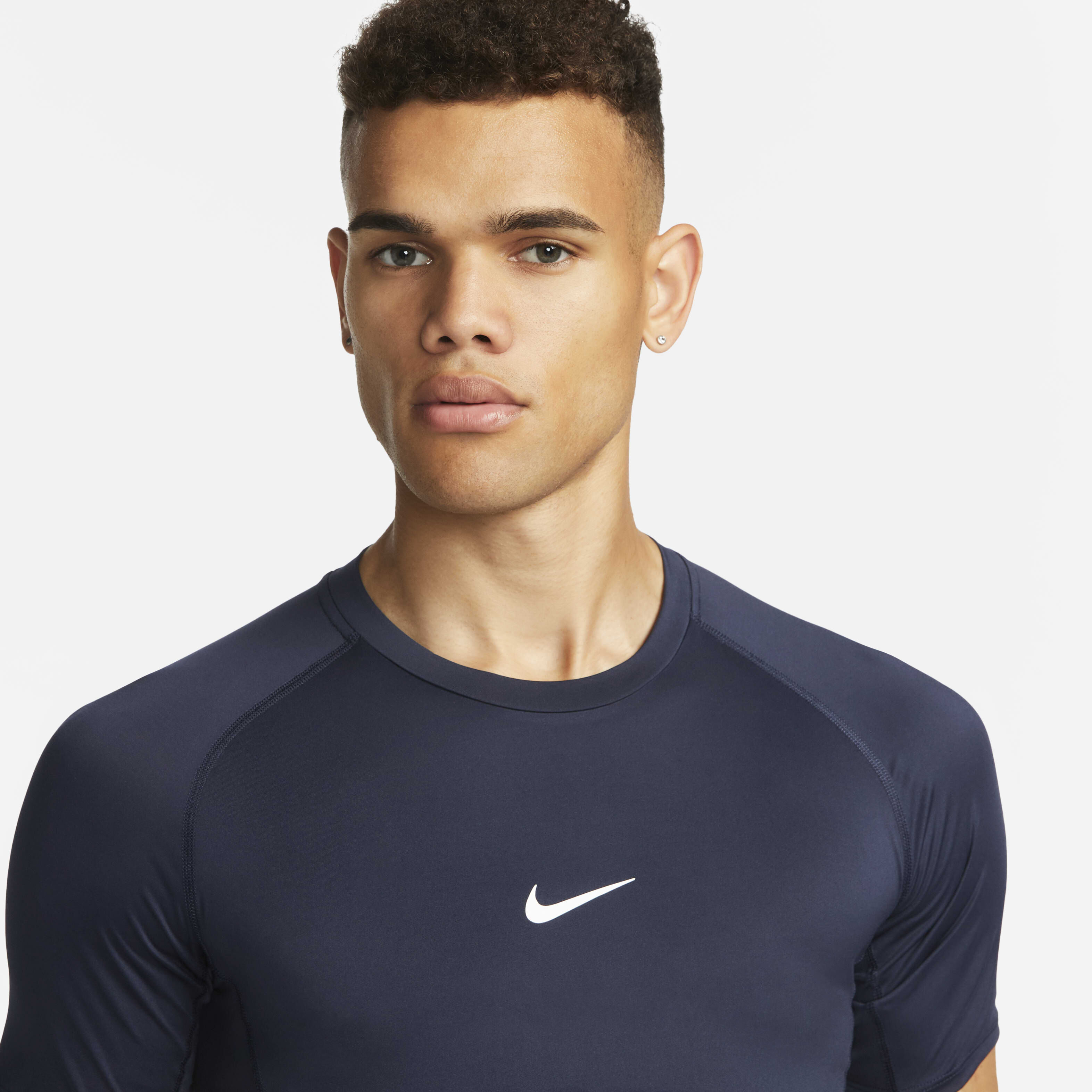 ★Nike★ Pro Dry Fit Tight Short Sleeve Fitness Top M Obsidi Nike Pro Men's Dri-FIT Tight Short-Sleeve Fitness Top. Nike HR