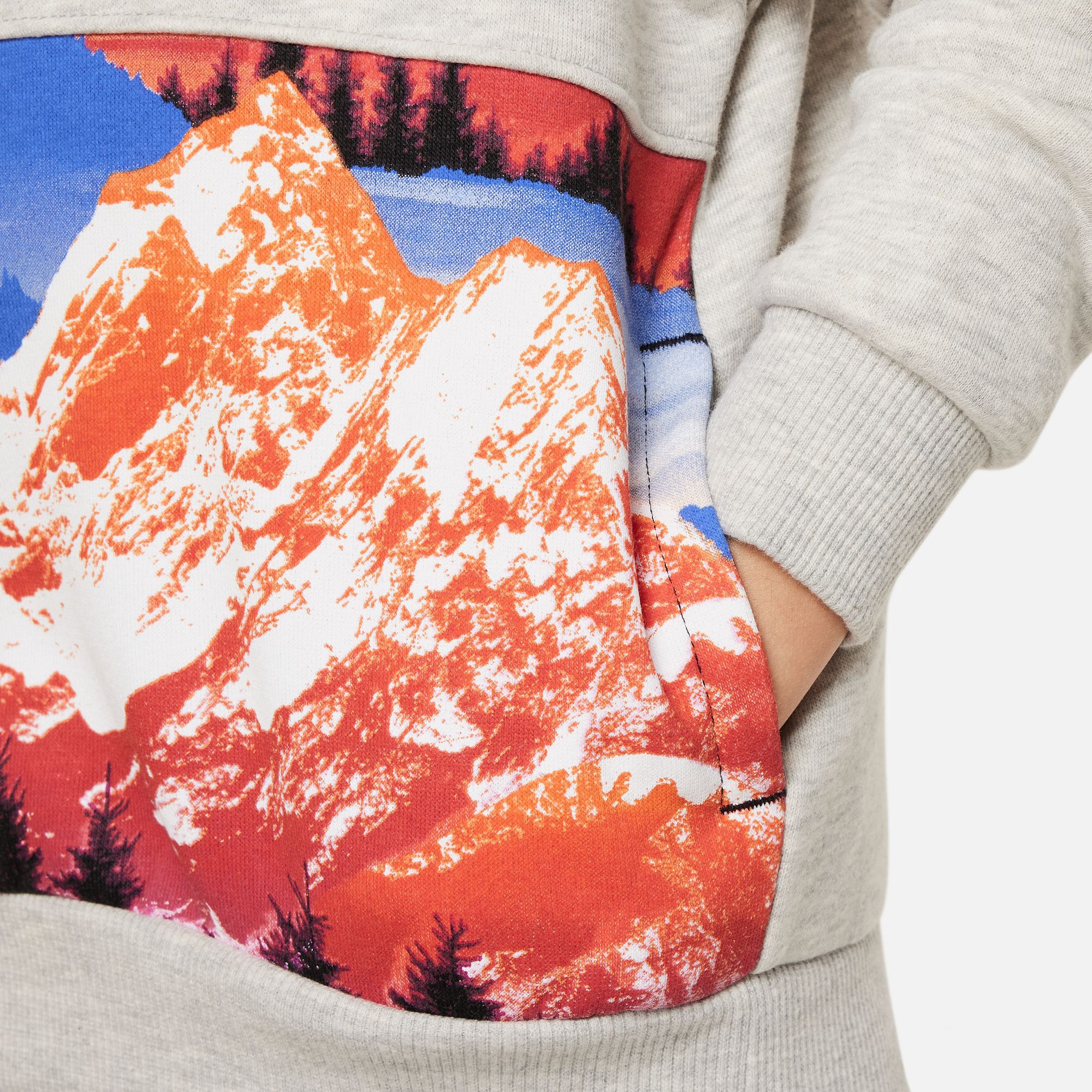 Nike Sportswear Snow Day Fleece Printed Pullover image number 2