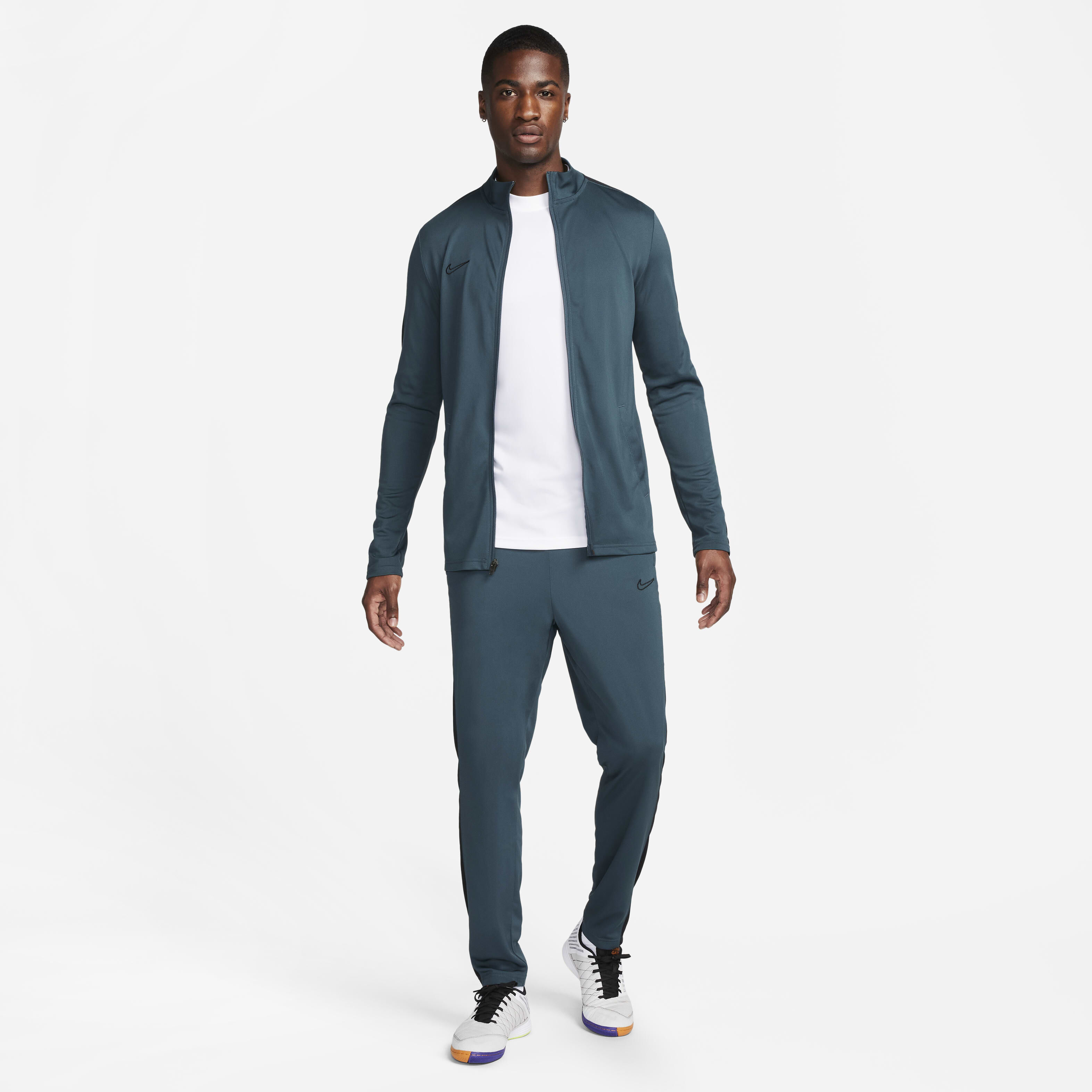 نايكي أكاديمي image number 7