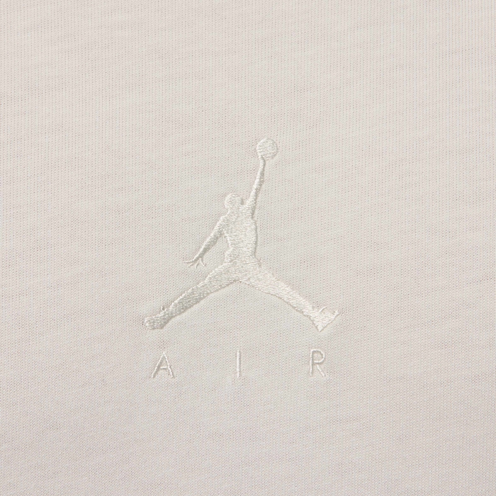 Jordan Flight Essentials image number 3 Jordan Flight Essentials image number 3