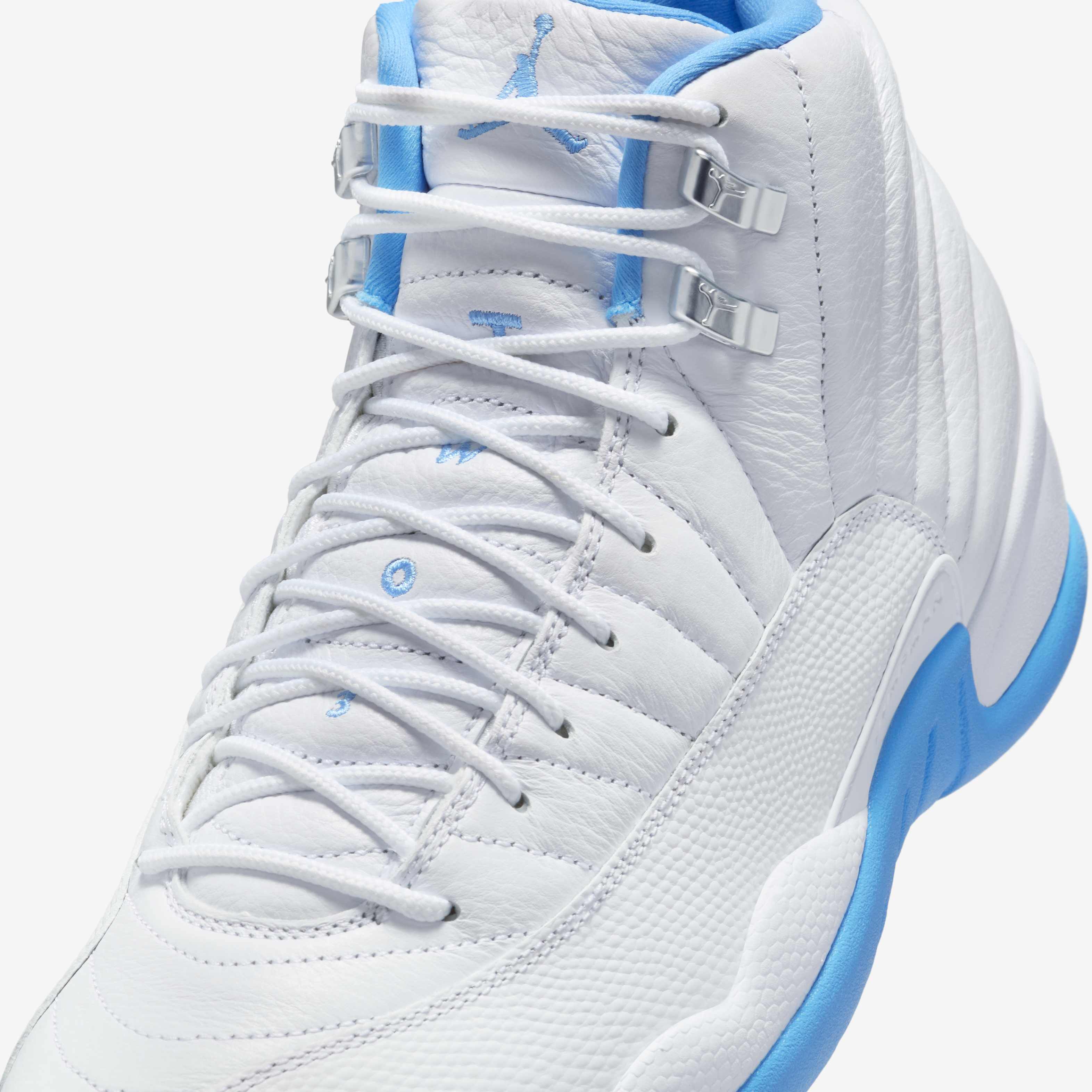 Air Jordan 12 Retro Shoe image number 6