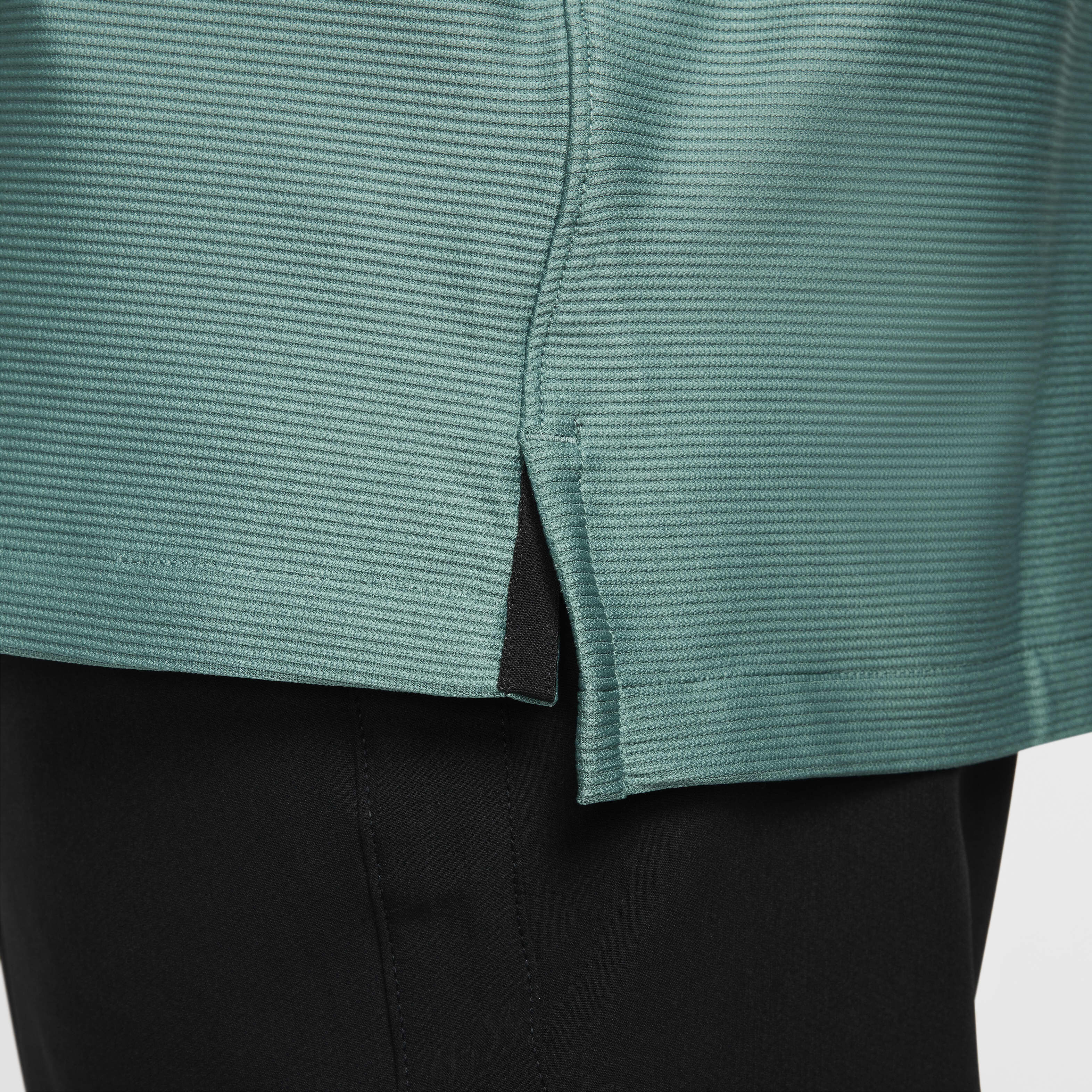 Nike Tour image number 4