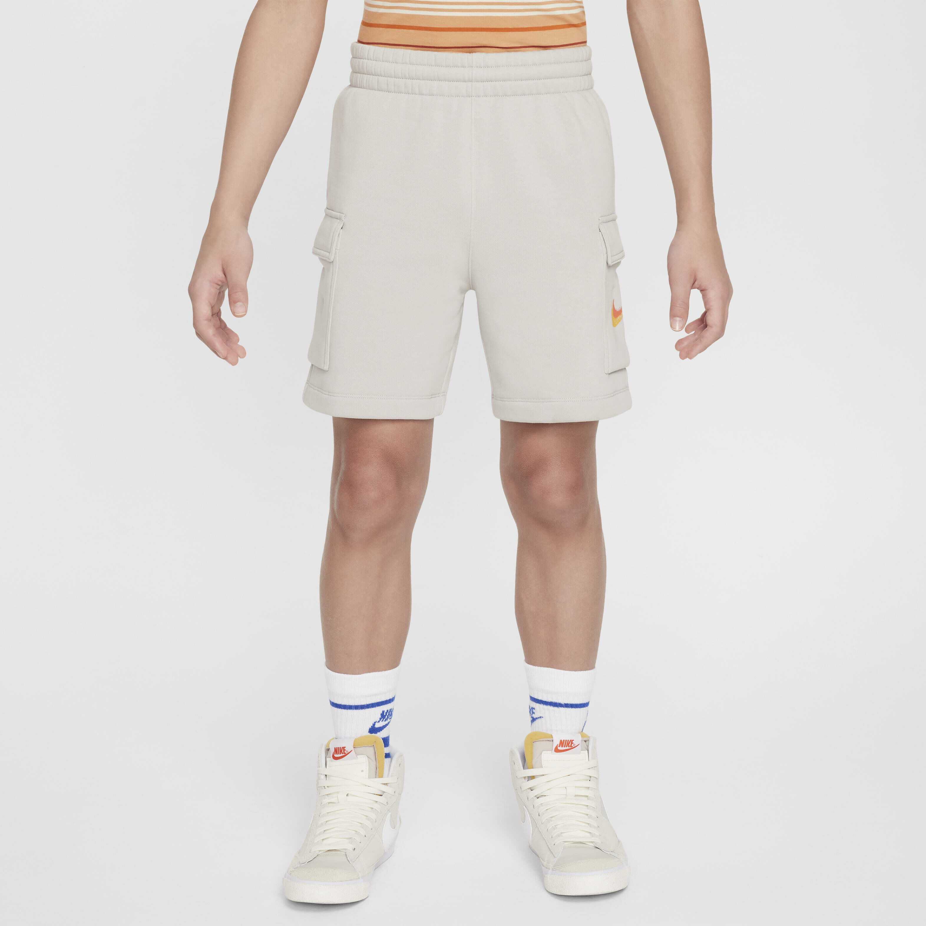 Nike Sportswear Standard Issue image number 0