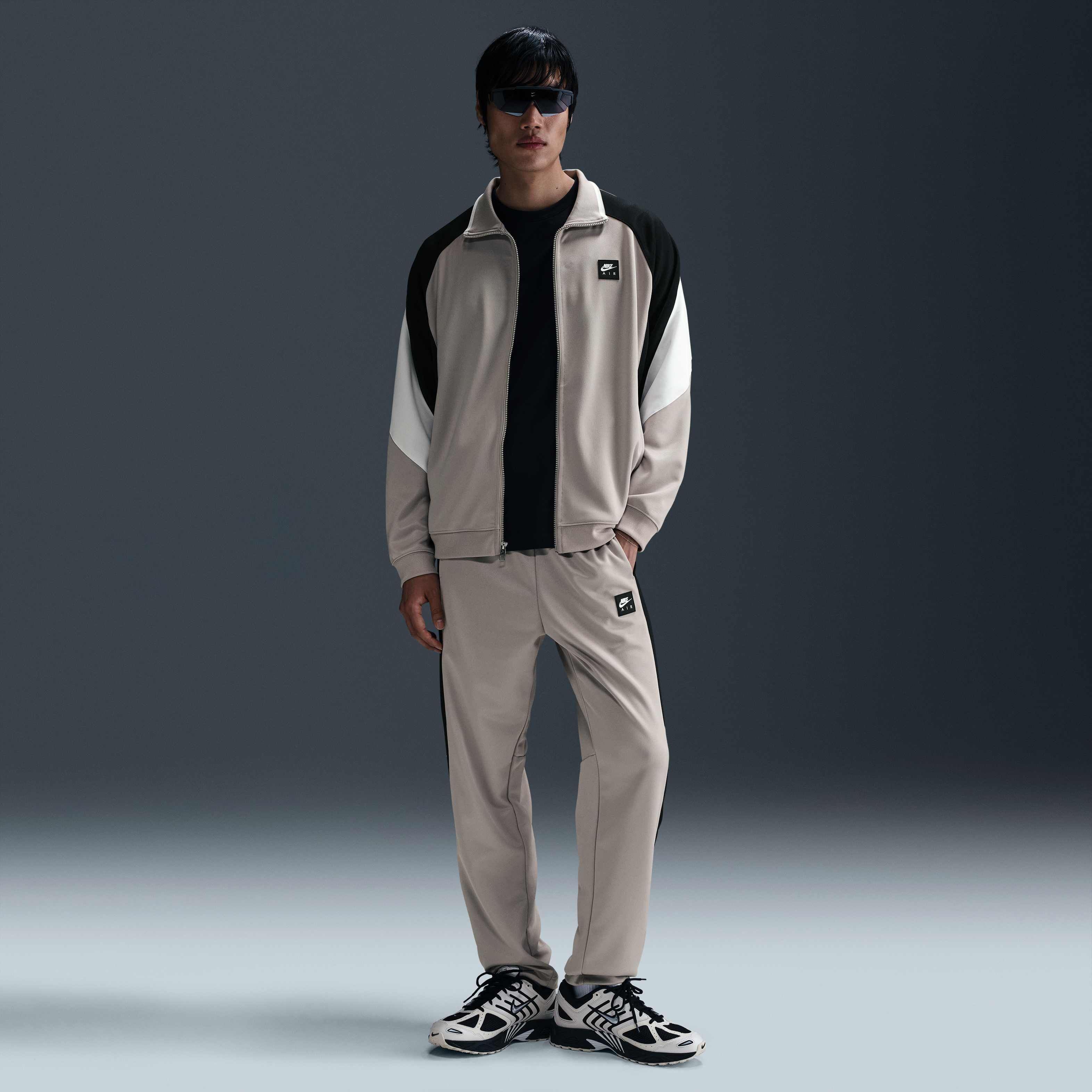 Nike Air image number 0