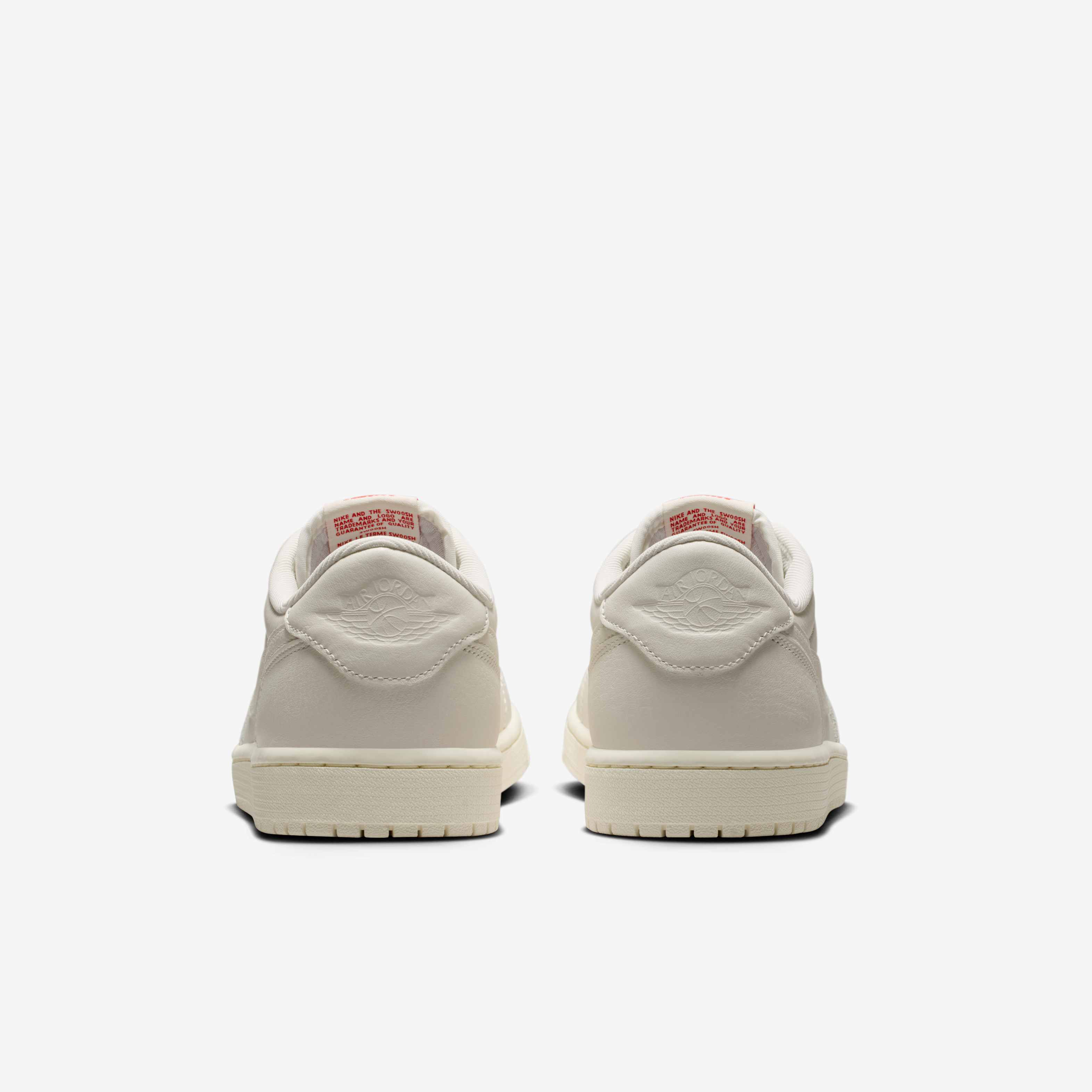 Air Jordan 1 Retro Low image number 17
