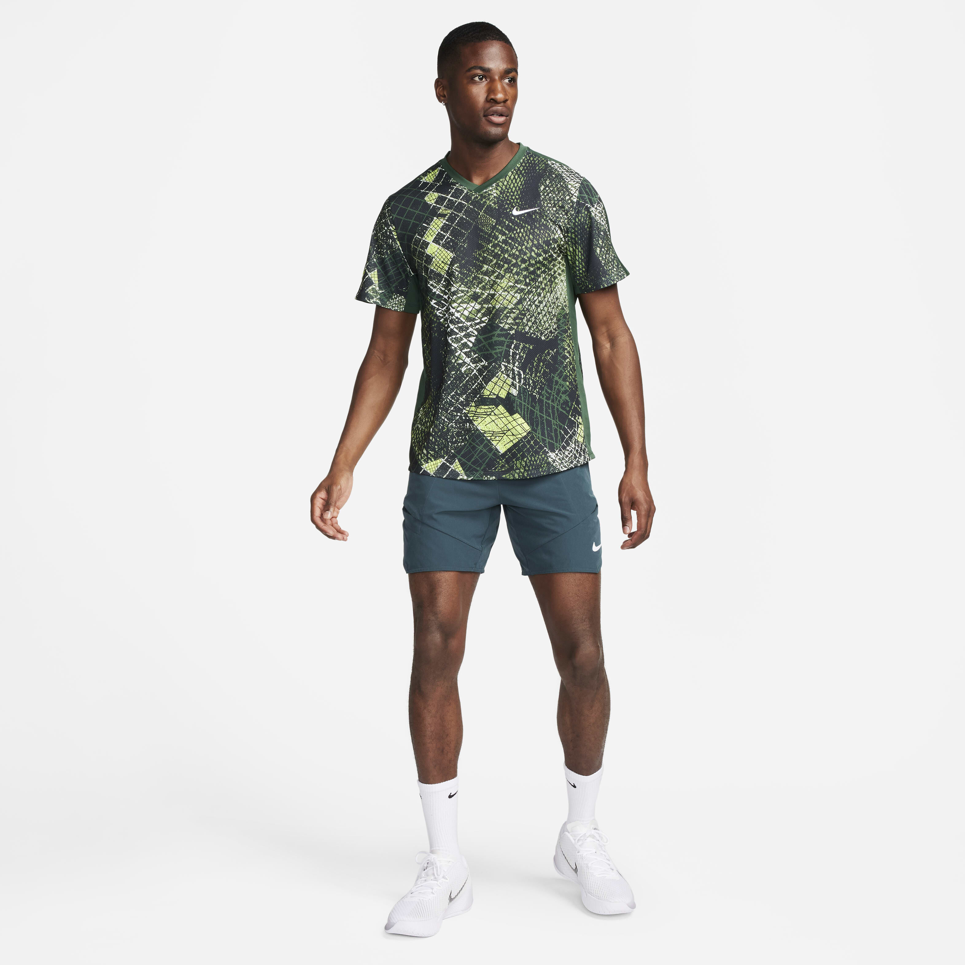 NikeCourt Dri-FIT Advantage image number 6