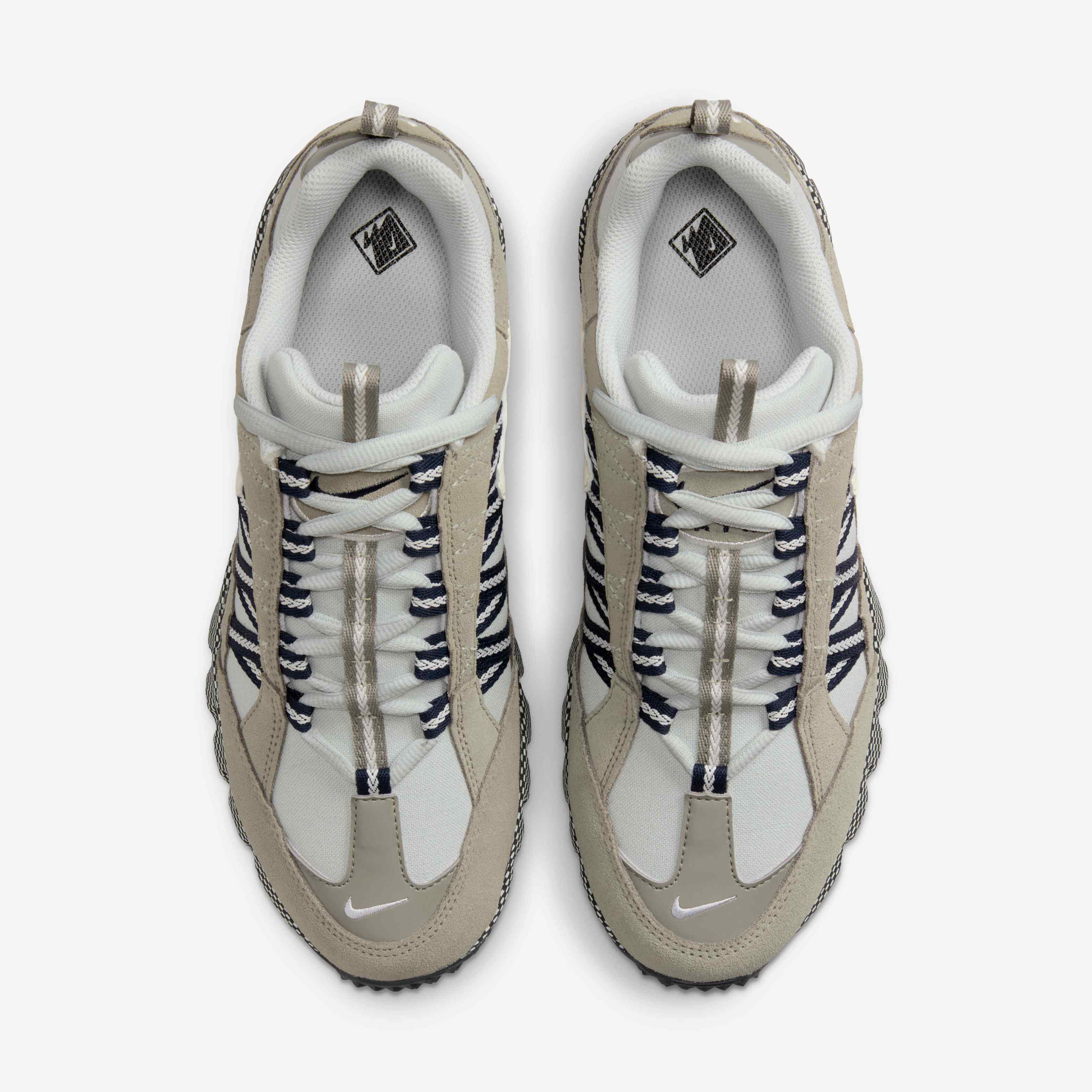 Nike Air Humara image number 3