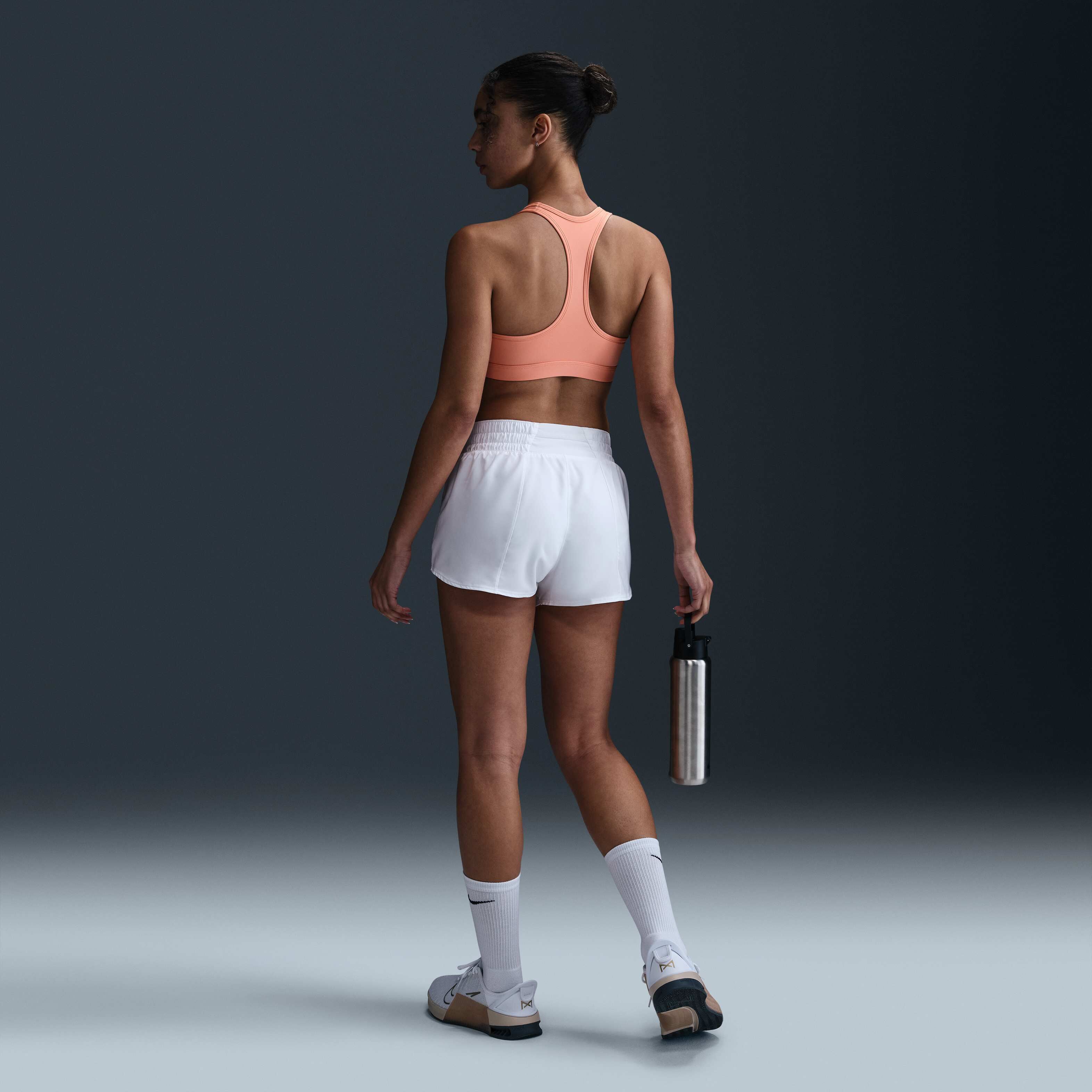 Nike Swoosh Medium-Support image number 4