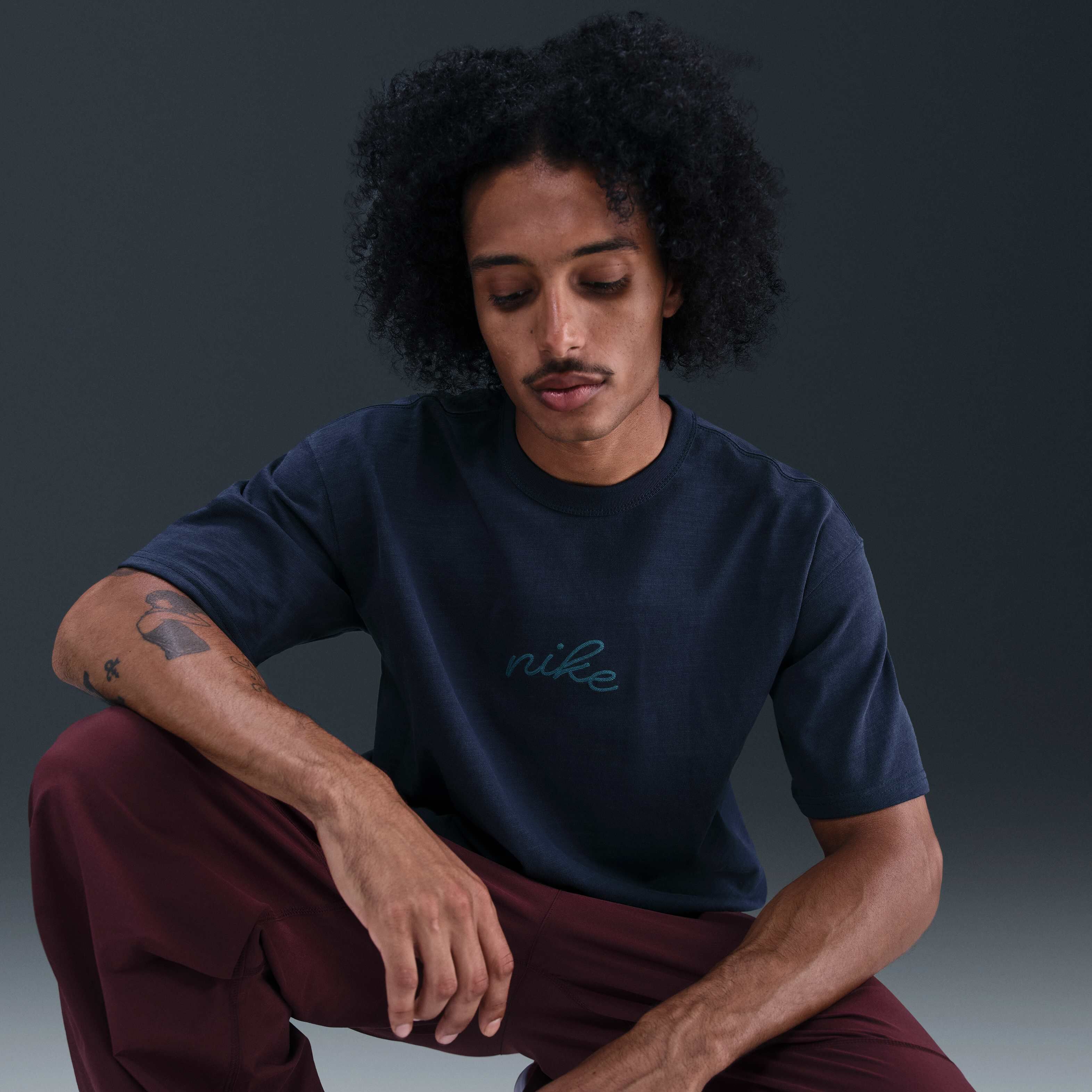 Nike Sportswear Premium Essentials image number 2