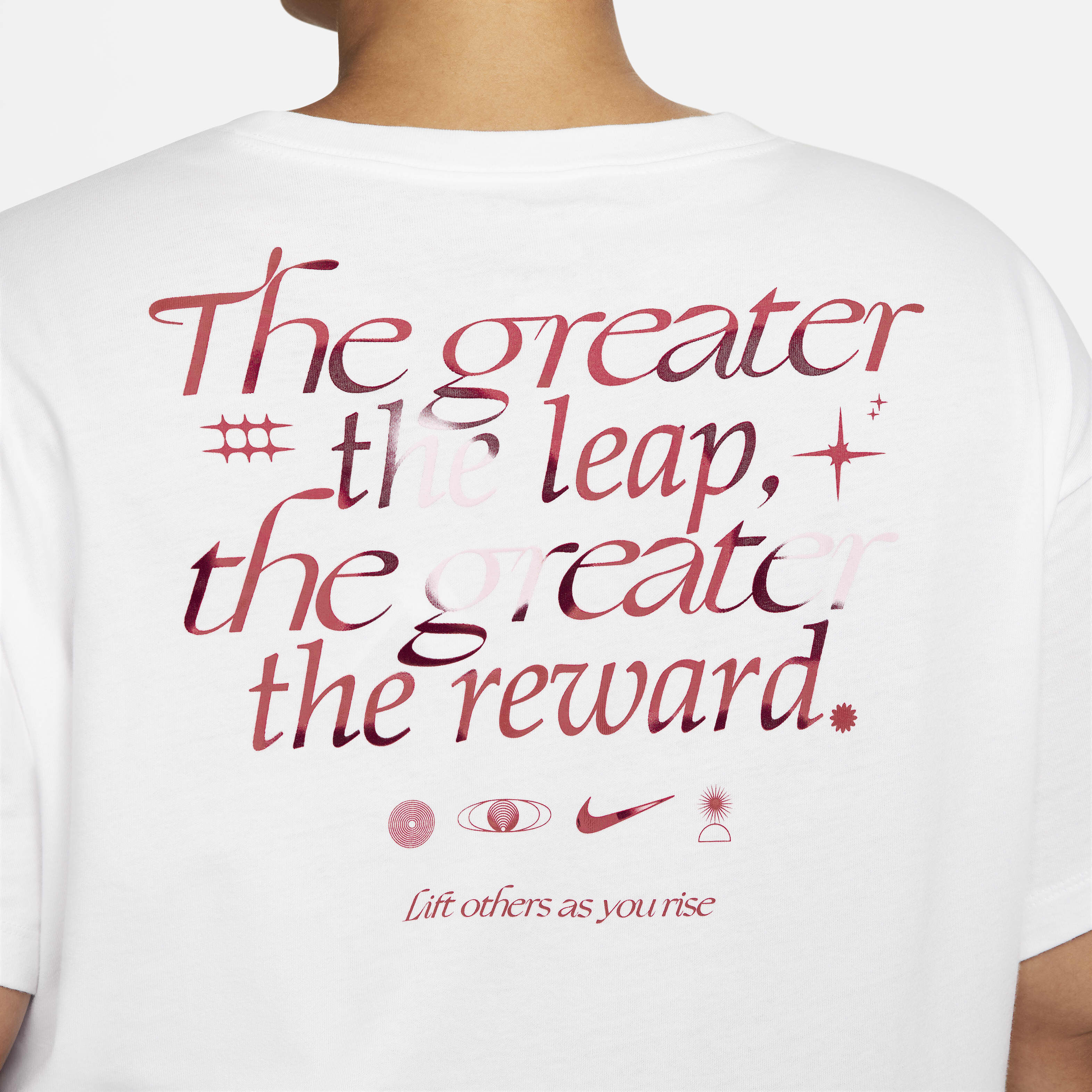 نايكي سبورتسوير image number 3