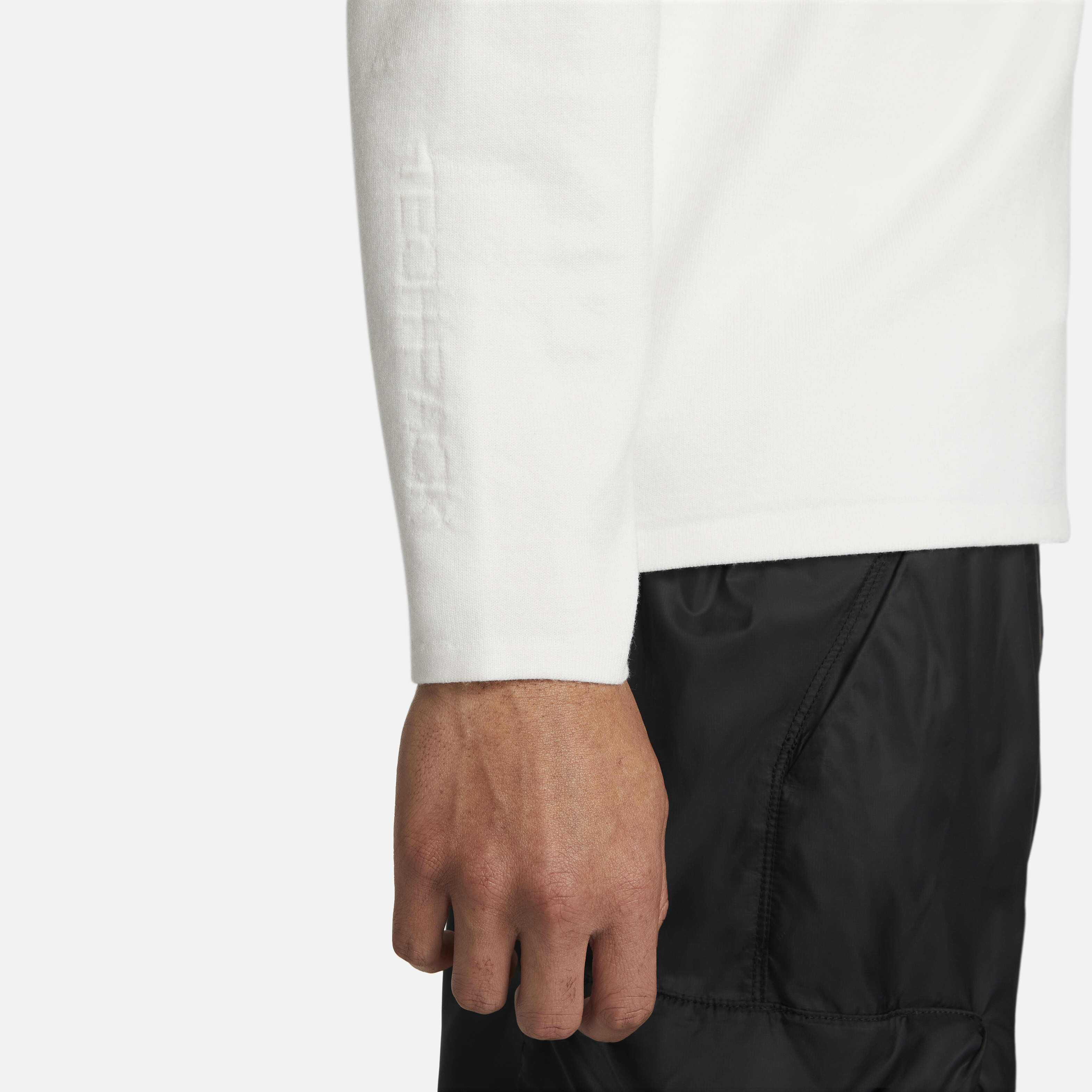 Nike Sportswear Therma-FIT ADV Tech Pack image number 4