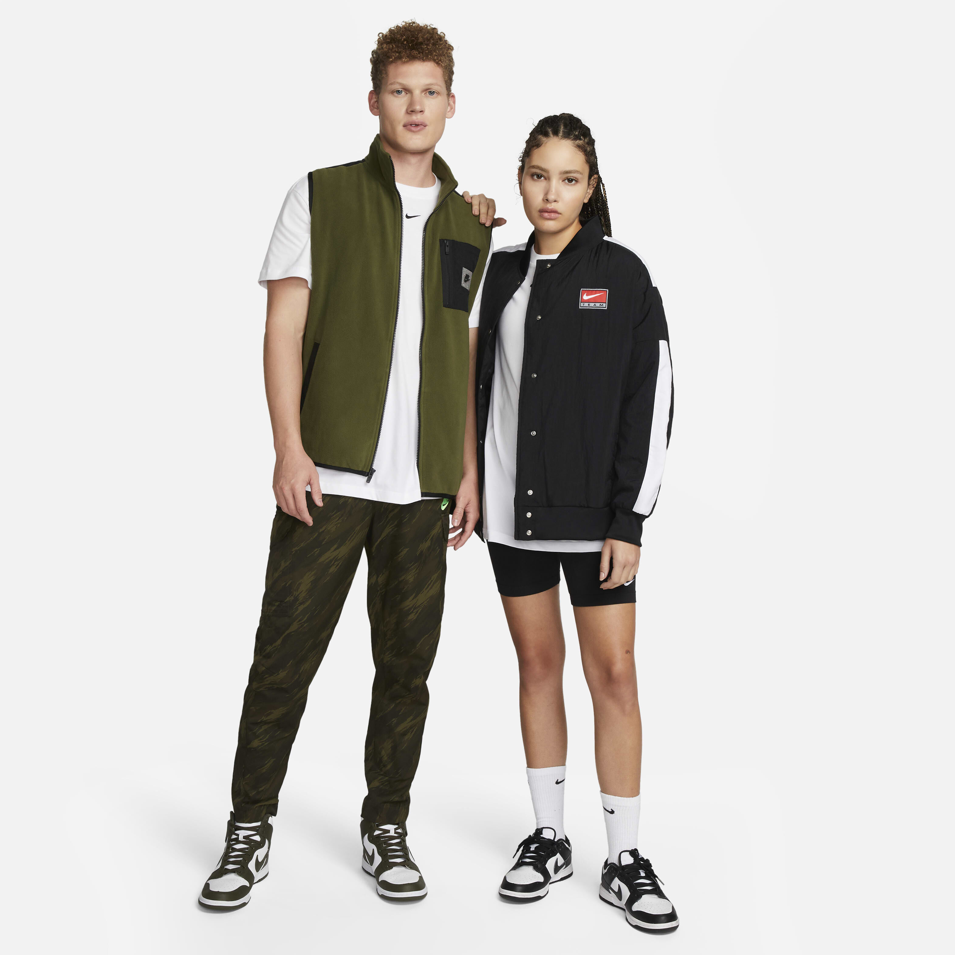 Nike Sportswear Essentials image number 3