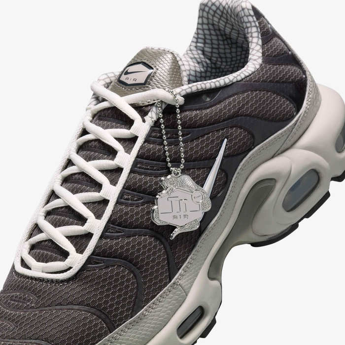Nike Air Max Plus image number 8 Nike Air Max Plus image number 8