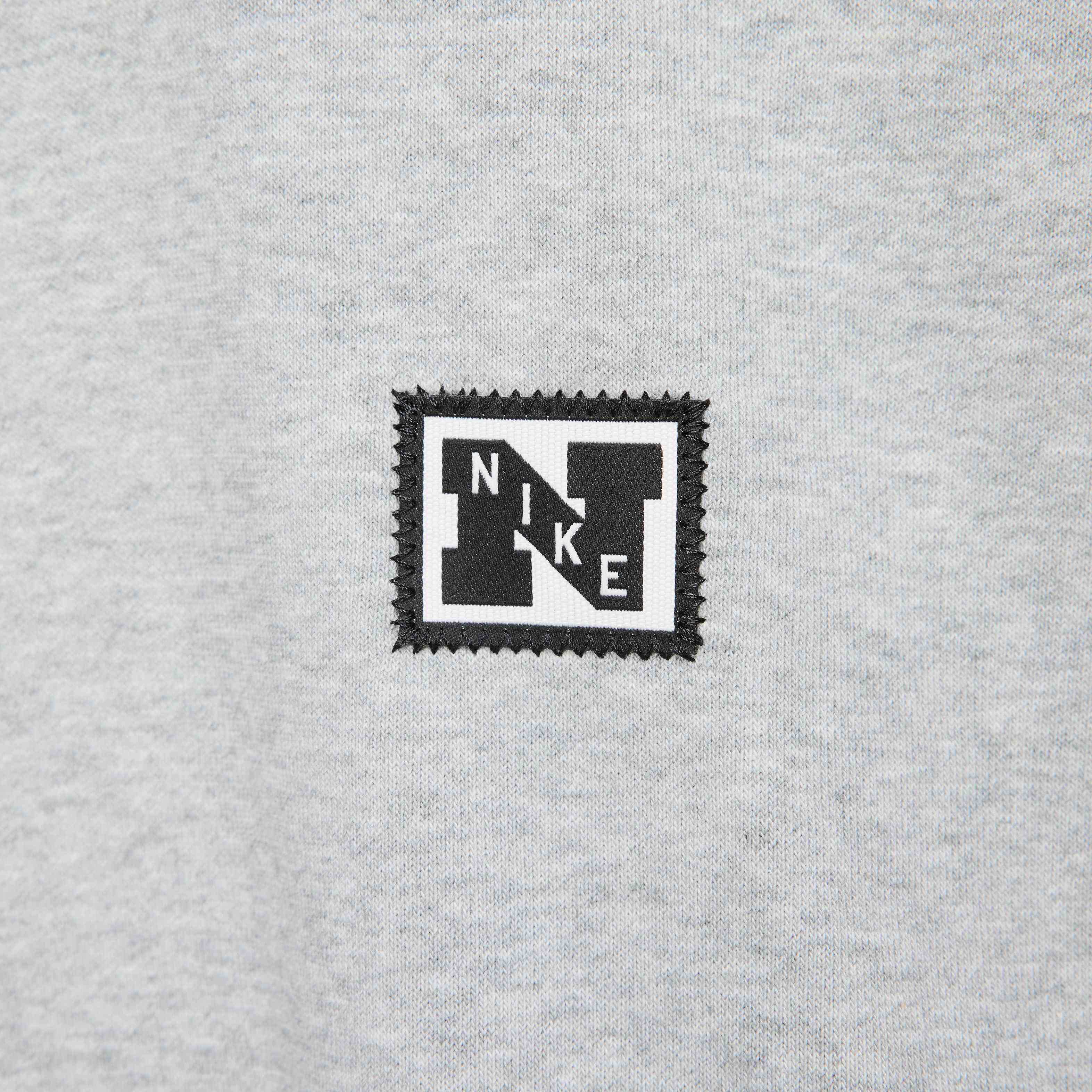 Nike Heritage image number 4