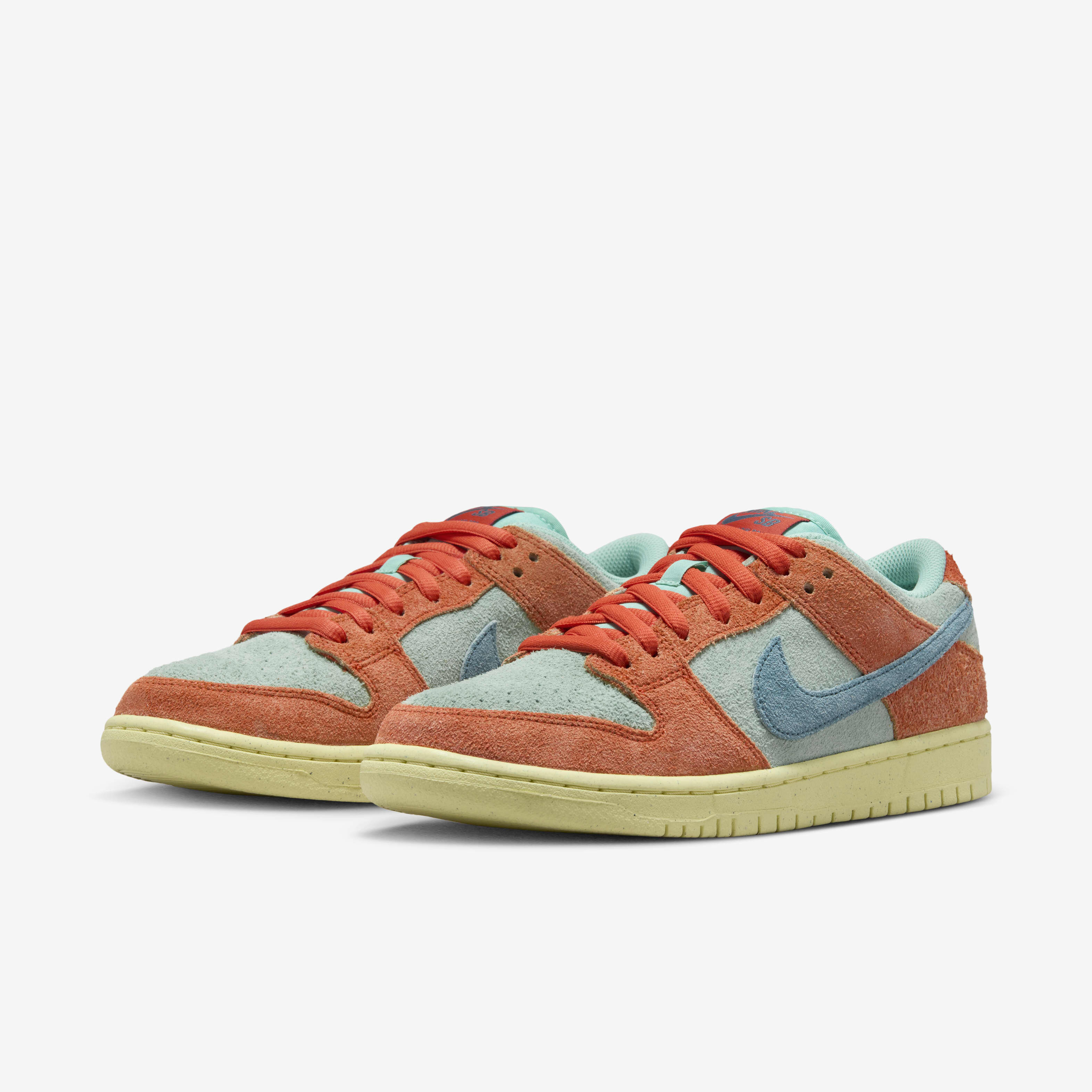 Nike SB Dunk Low Pro Premium image number 4