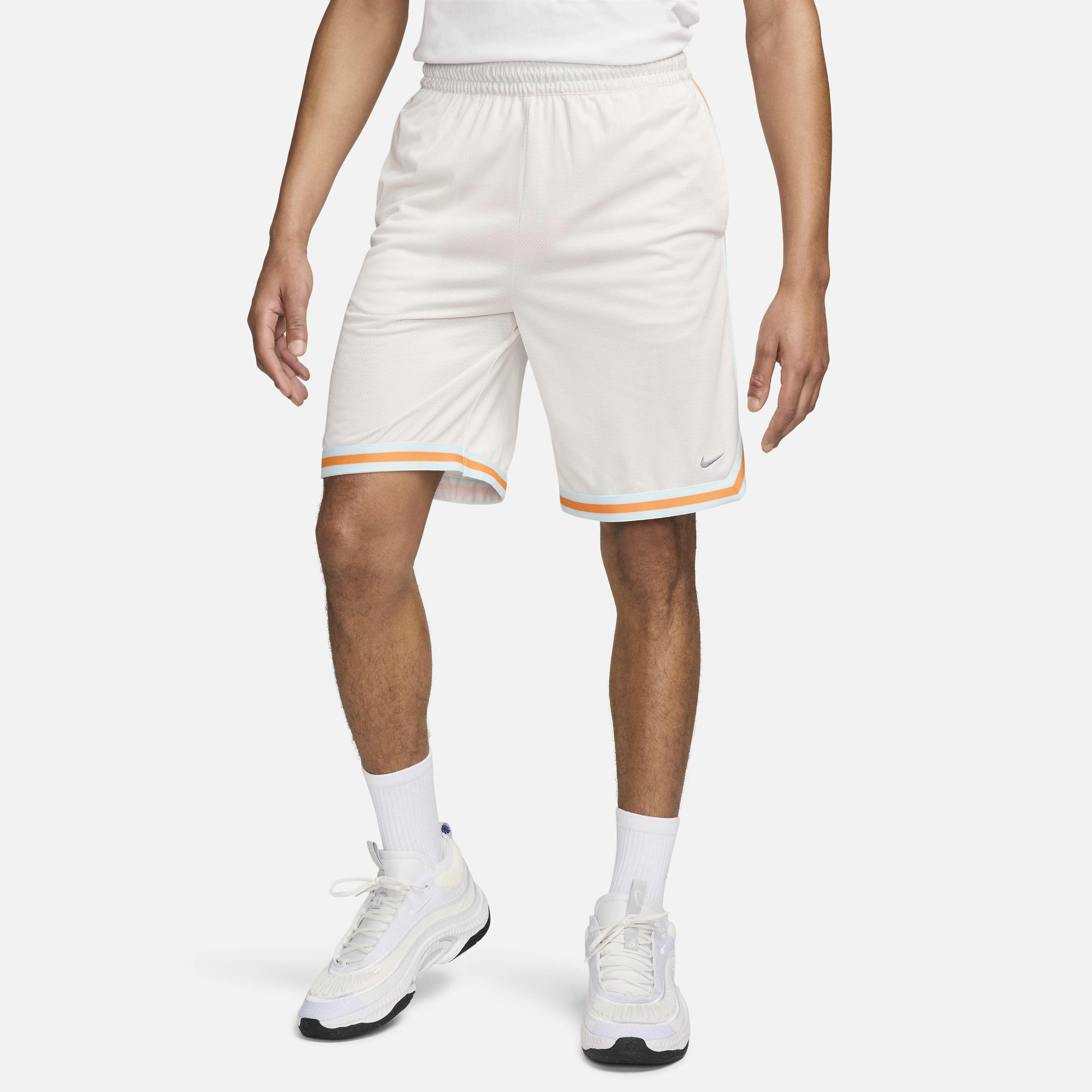 Nike basketball shorts with zipper pockets hotsell