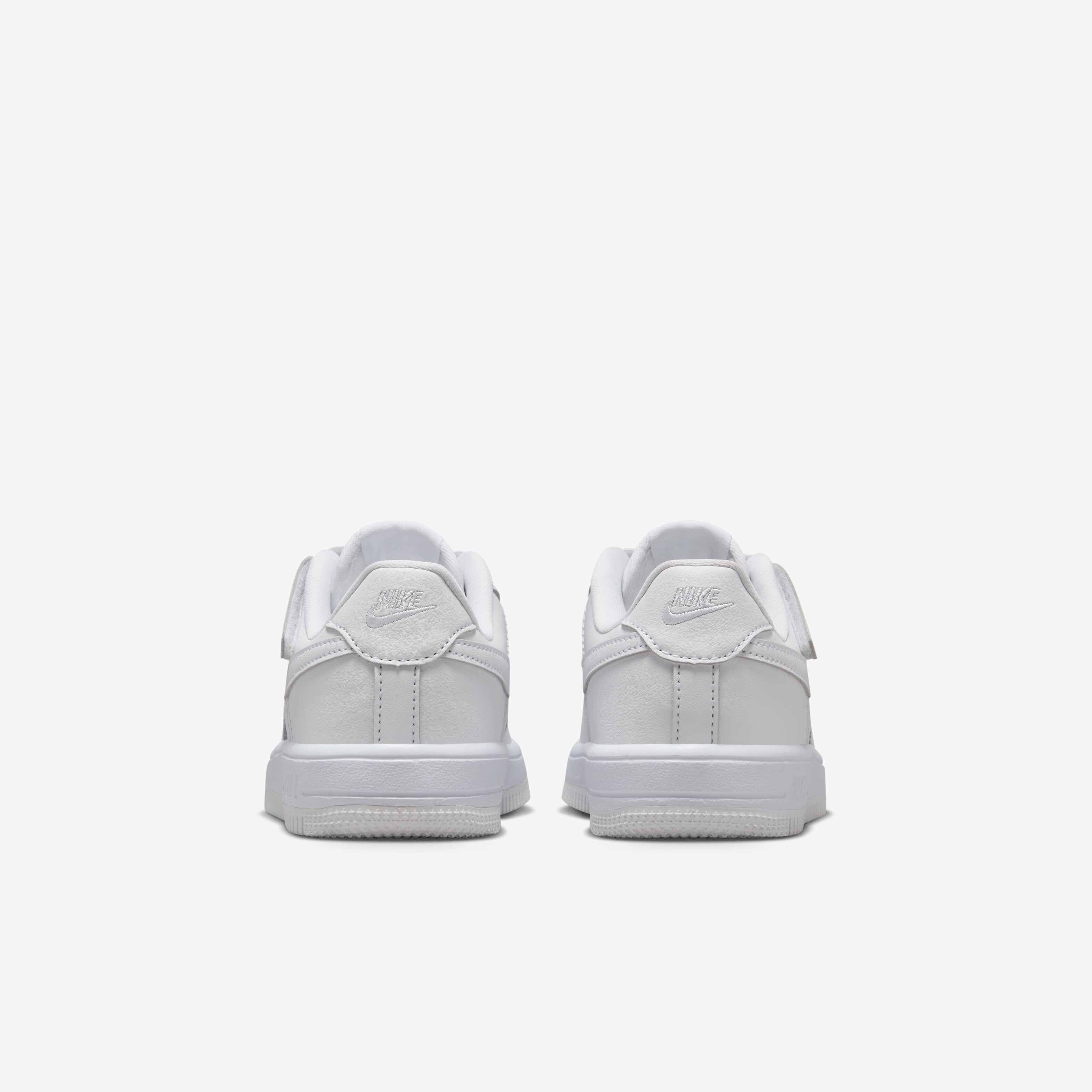 Nike Force 1 Low EasyOn image number 5