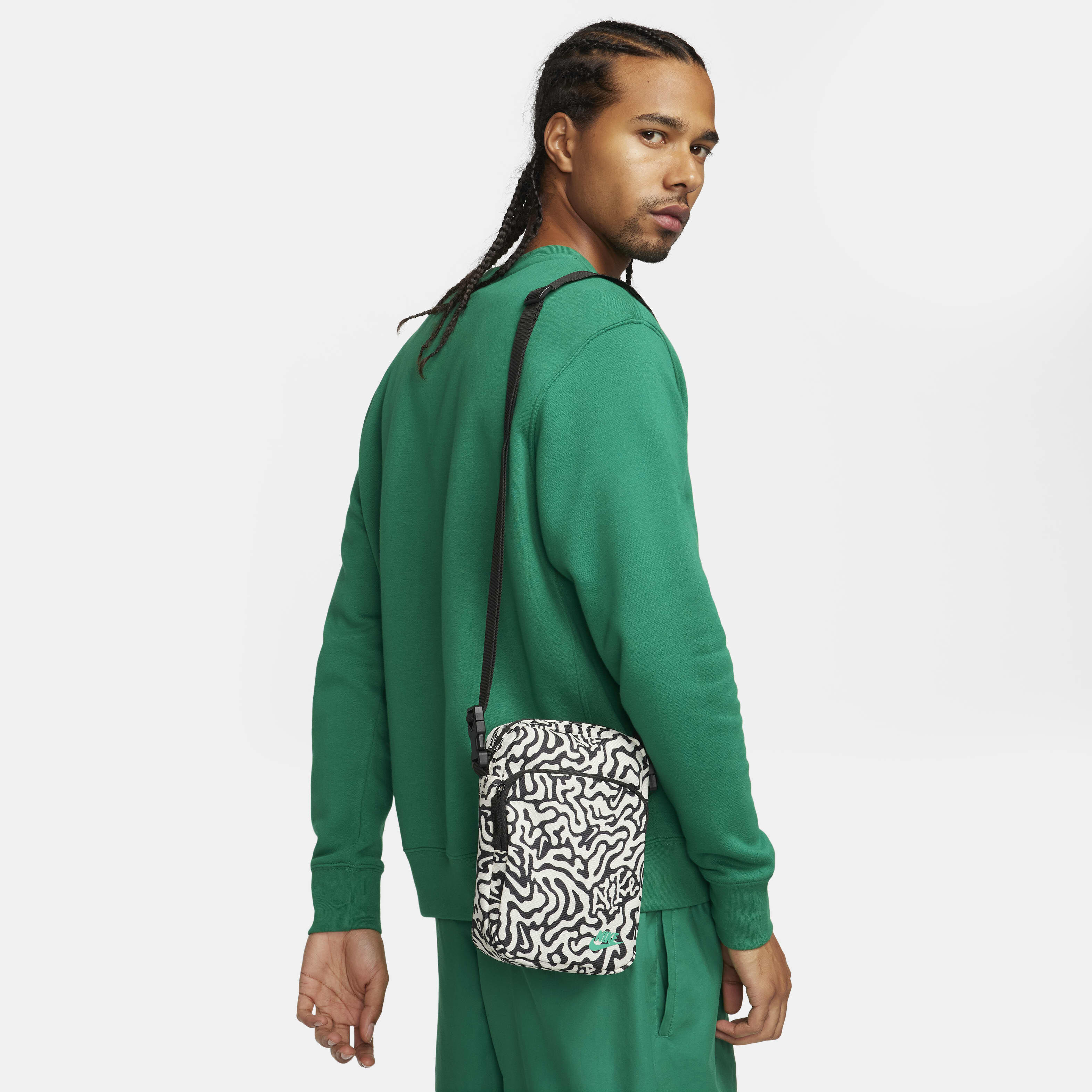 Green nike man bag deals