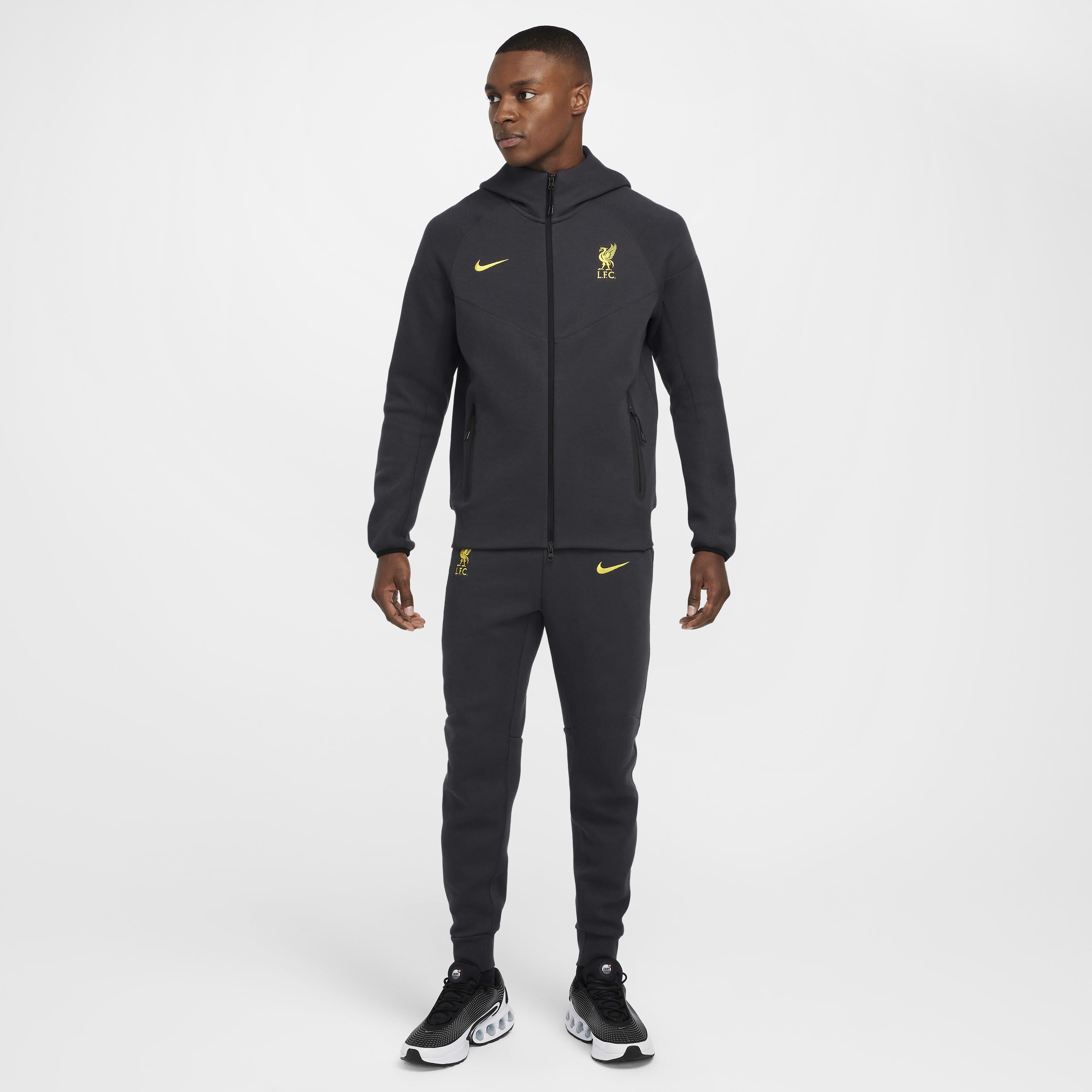 Nike Liverpool FC Tech Fleece ナイキテックフリース Buy Liverpool F.C. Tech Windrunner Third Men's Nike Football