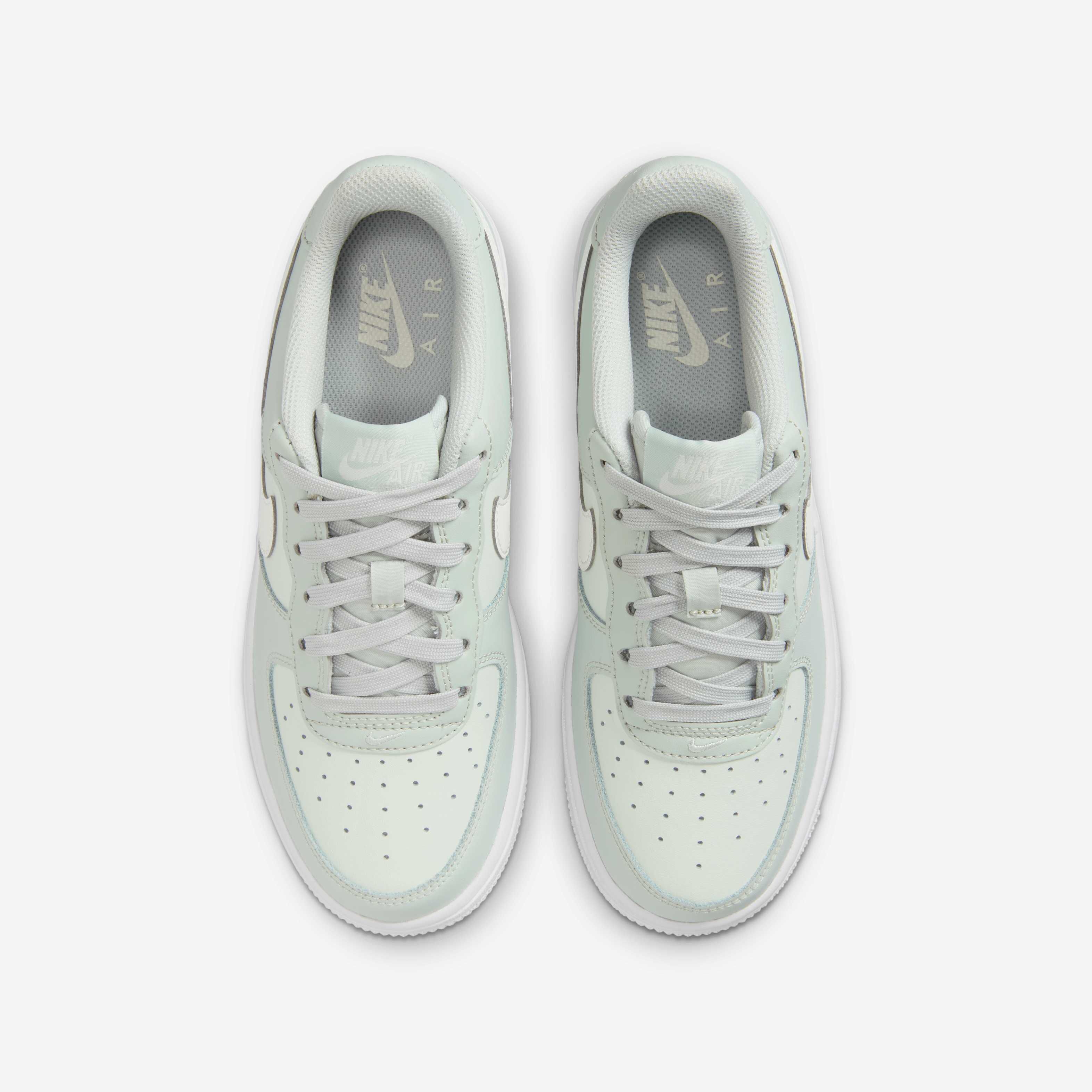 Nike Air Force 1 image number 3
