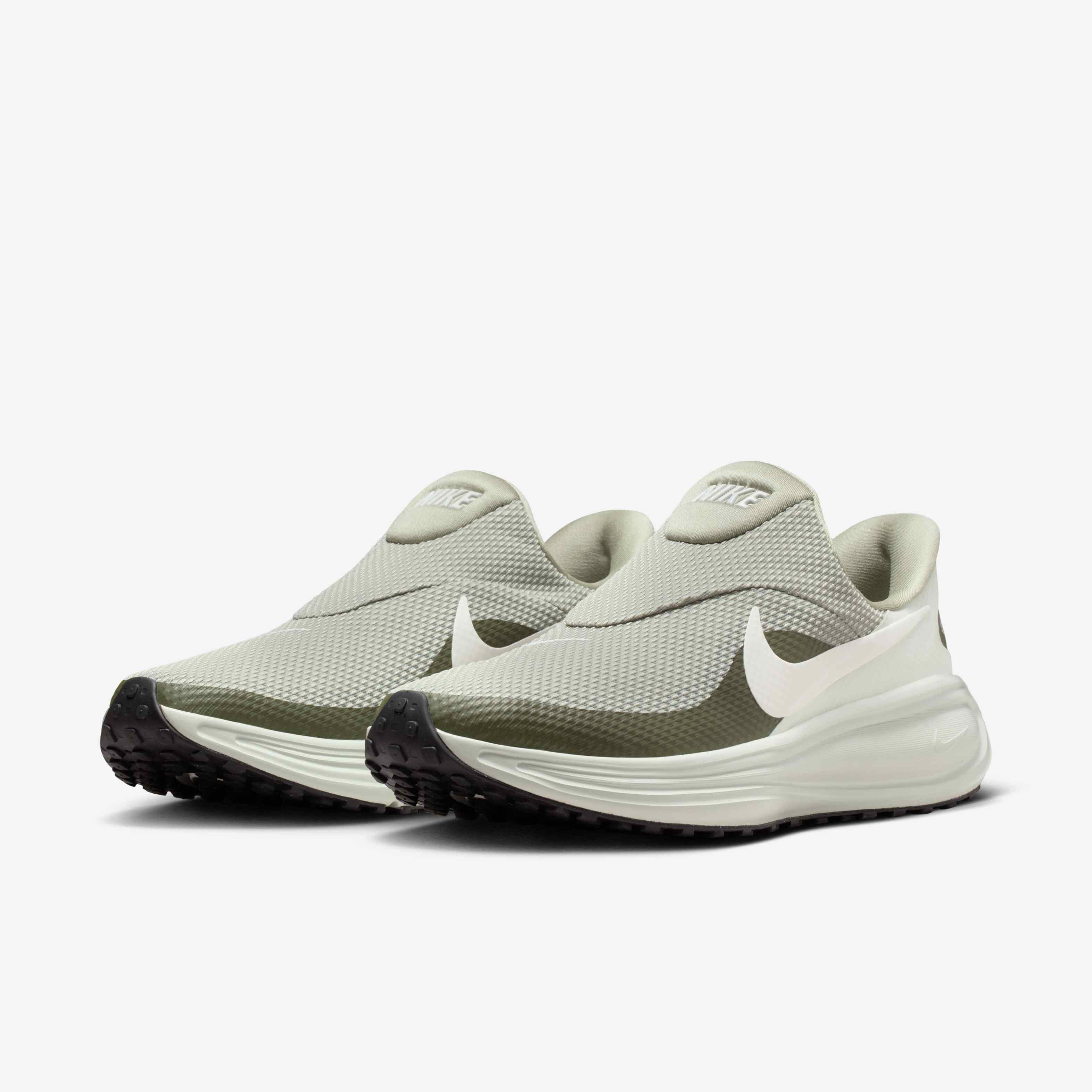 نايكي ريفلوشن 8 ايزي اون image number 4