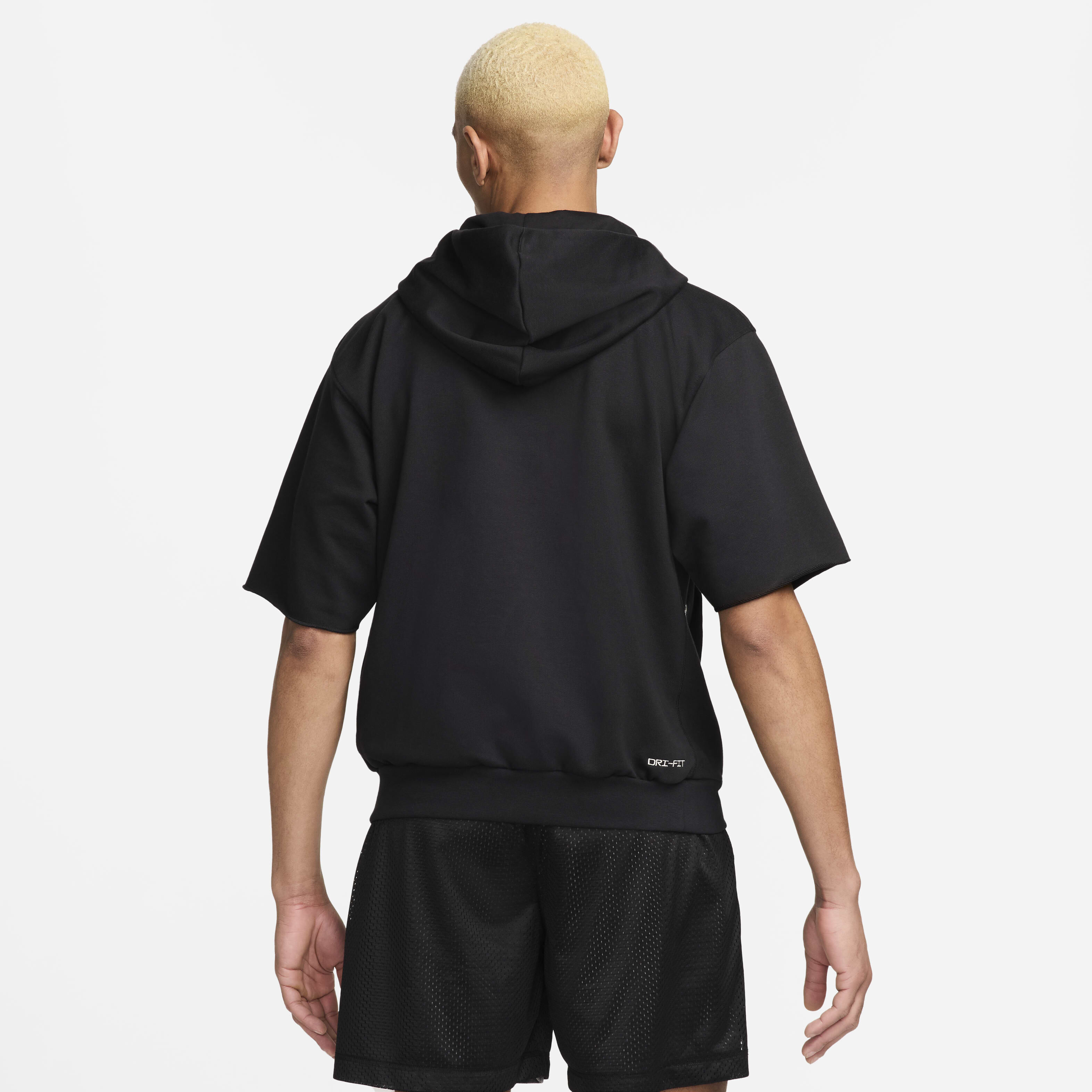 Nike Standard Issue image number 1