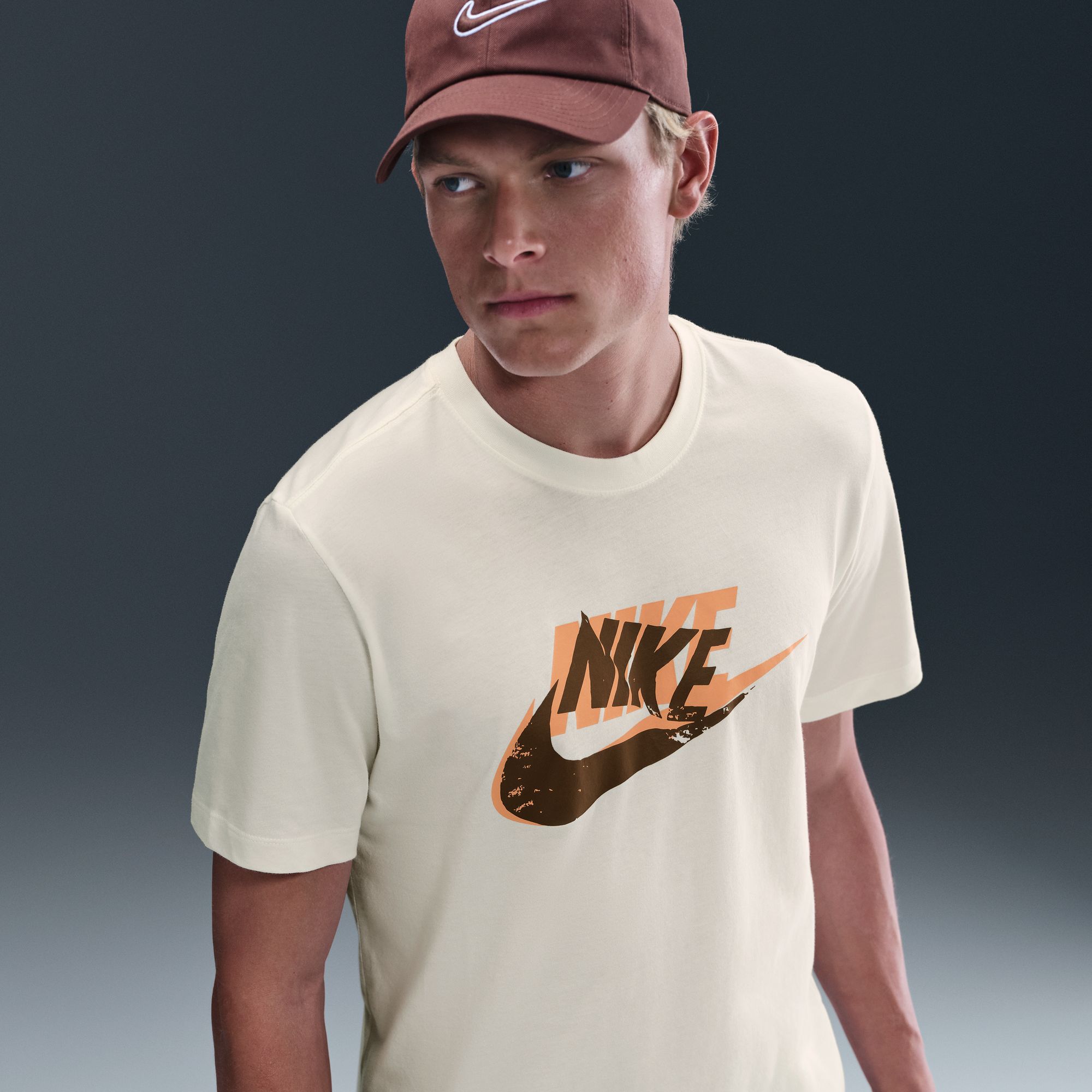 Nike Sportswear image number 1